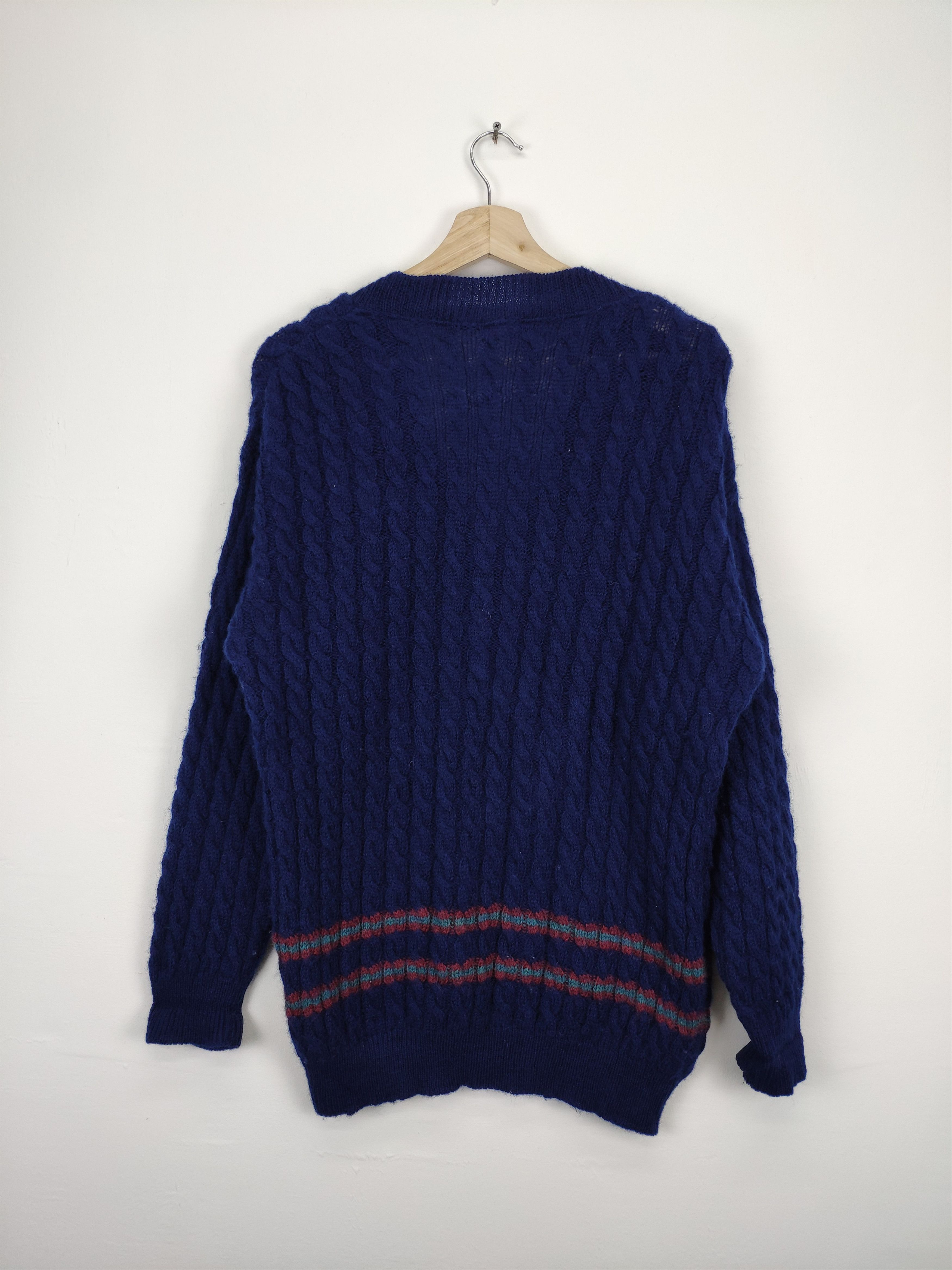 Aran Isles Knitwear × Vintage Steal 💥 Vintage Wool Knit Sweater V Neck by British Wool Size US M / EU 48-50 / 2 - 13 Thumbnail