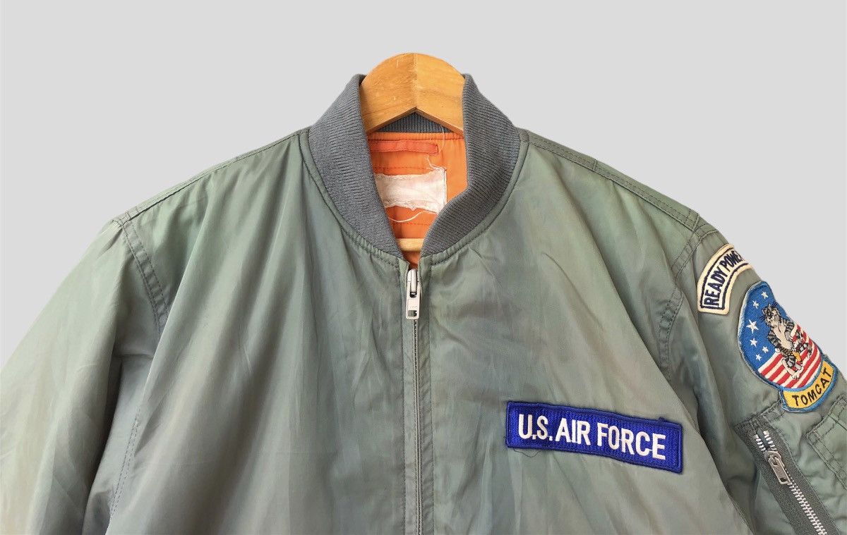 Vintage Vintage U.S Air Force Tomcat Fighter Squadron Bomber Jacket Size US L / EU 52-54 / 3 - 4 Thumbnail