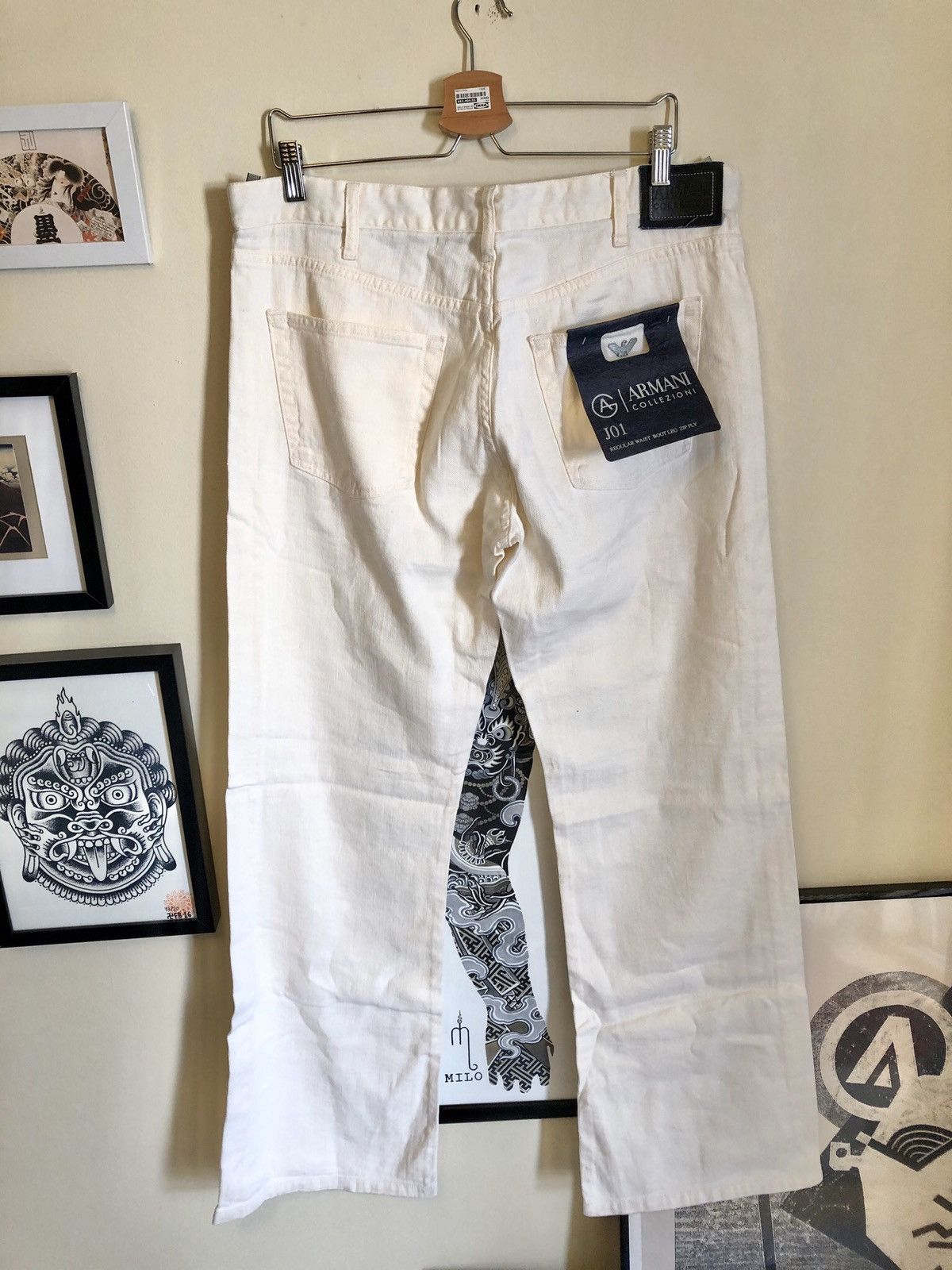 Armani Armani collezioni Eagle Logo Boot leg white denim jeans Size US 36 / EU 52 - 1 Thumbnail