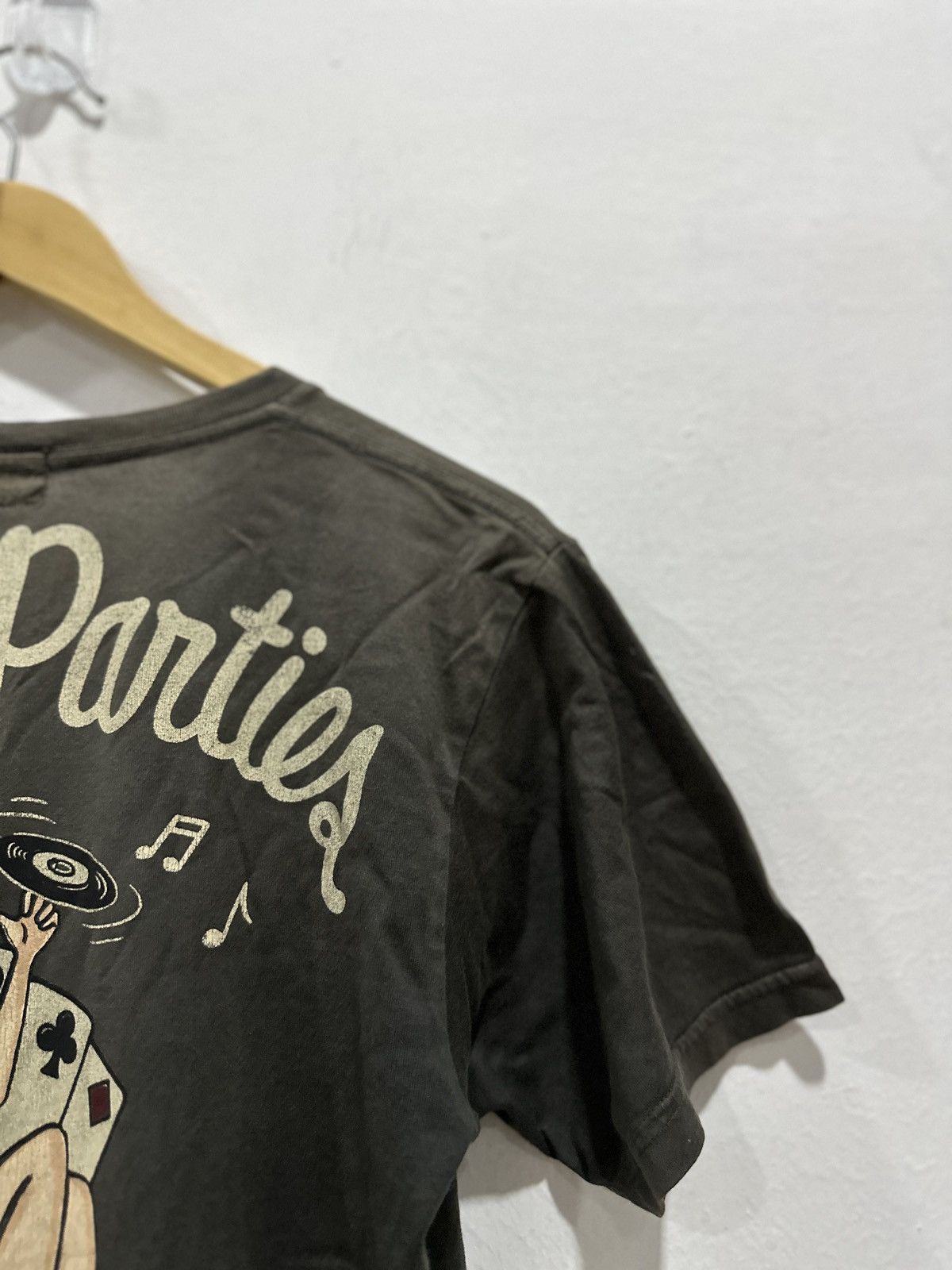Japanese Brand Guilty Parties x Wacko Maria gambling sexy girl Size US S / EU 44-46 / 1 - 13 Thumbnail