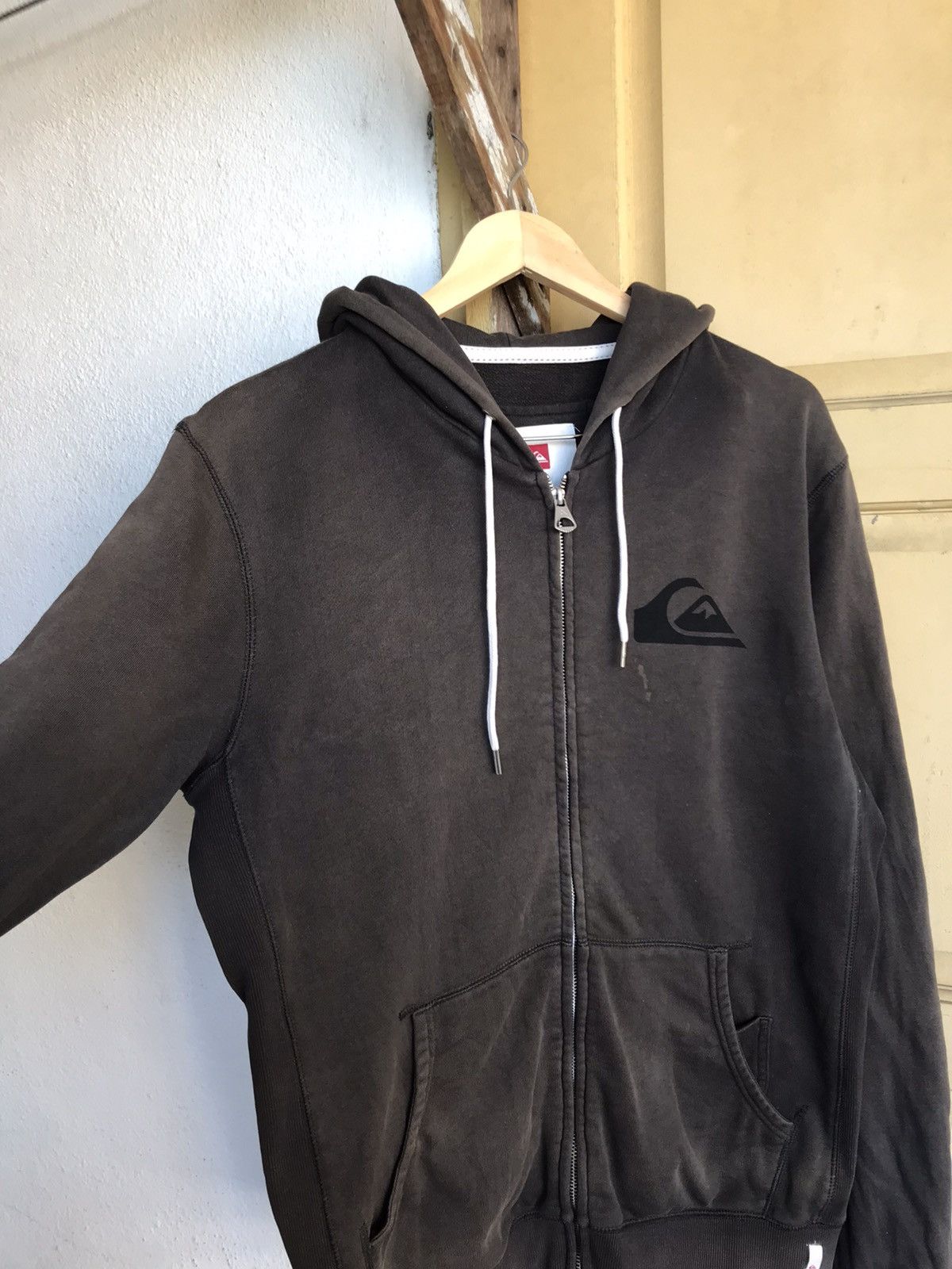 Quiksilver Nice❗️Quiksilver Kanye West Faded Sun Sweater Hoodie Size US M / EU 48-50 / 2 - 4 Thumbnail