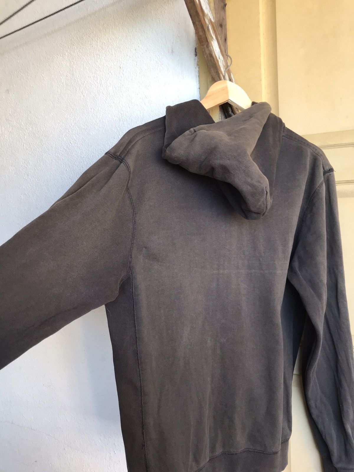Quiksilver Nice❗️Quiksilver Kanye West Faded Sun Sweater Hoodie Size US M / EU 48-50 / 2 - 20 Thumbnail