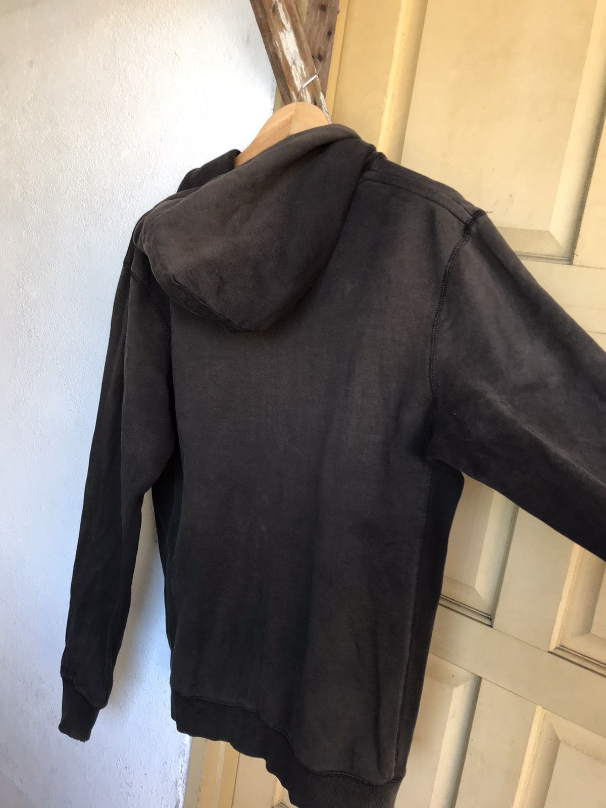Quiksilver Nice❗️Quiksilver Kanye West Faded Sun Sweater Hoodie Size US M / EU 48-50 / 2 - 19 Thumbnail