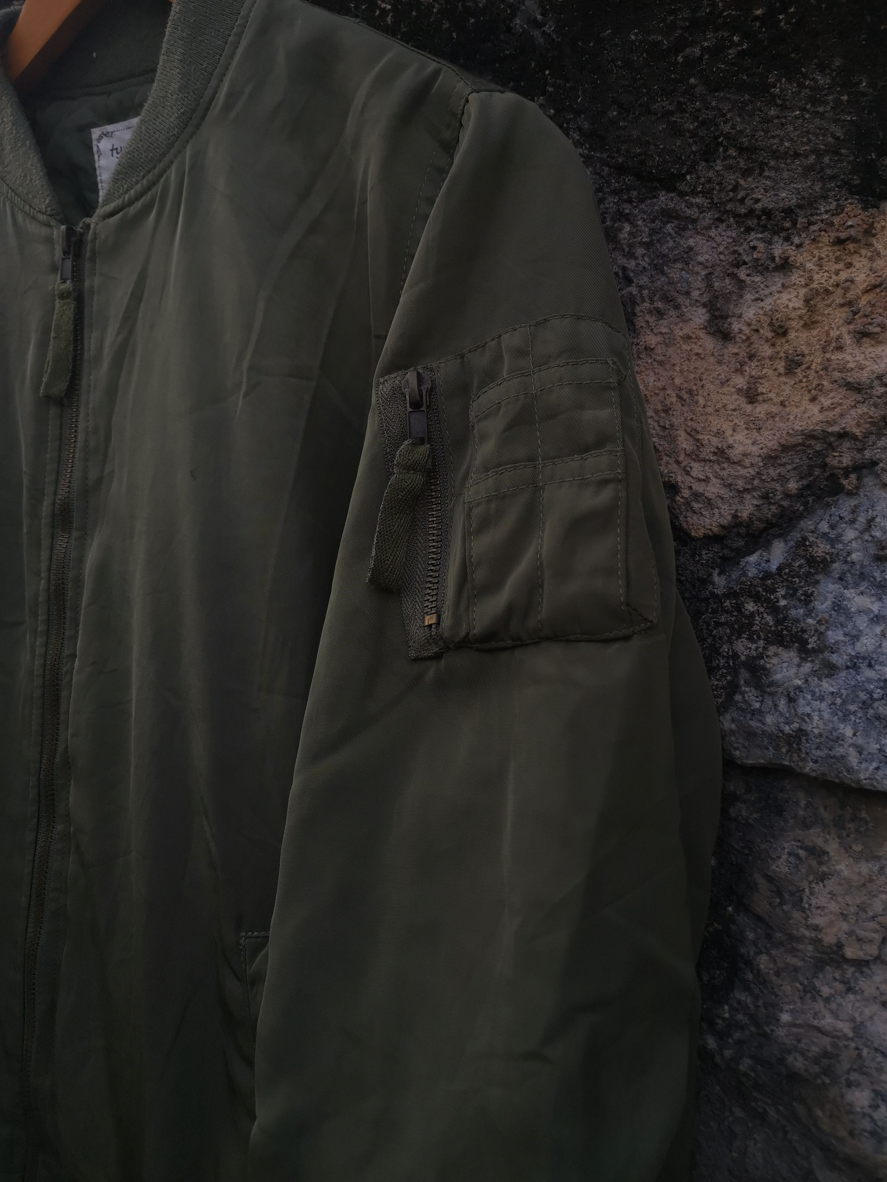 Japanese Brand Vintage Japanese Brand Flowers Ma-1 Flight Bomber Jacket Size US L / EU 52-54 / 3 - 2 Thumbnail
