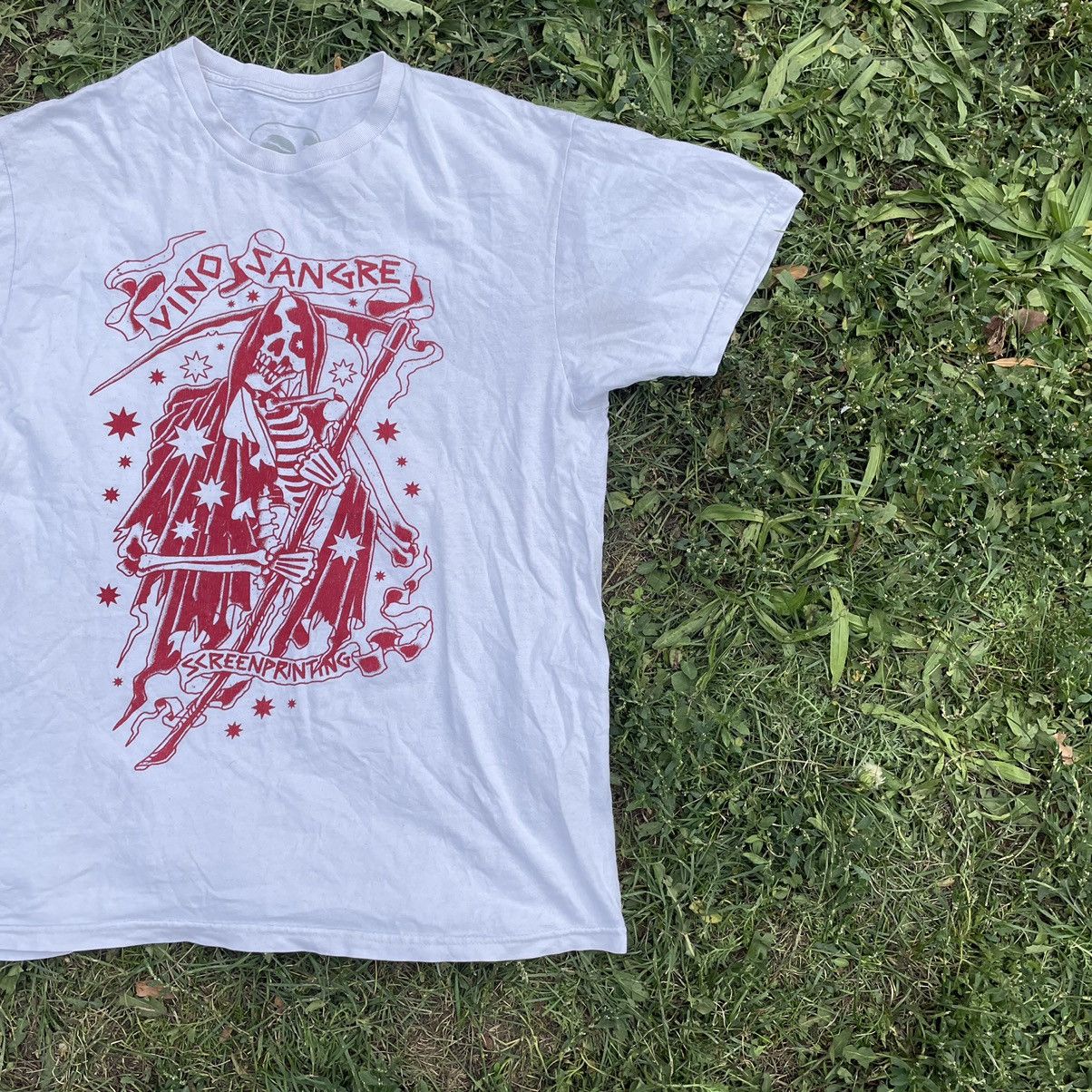 Band Tees Vintage Blood Skulls Vamp Devil Dead Face Horror Print Tee Size US M / EU 48-50 / 2 - 2 Thumbnail