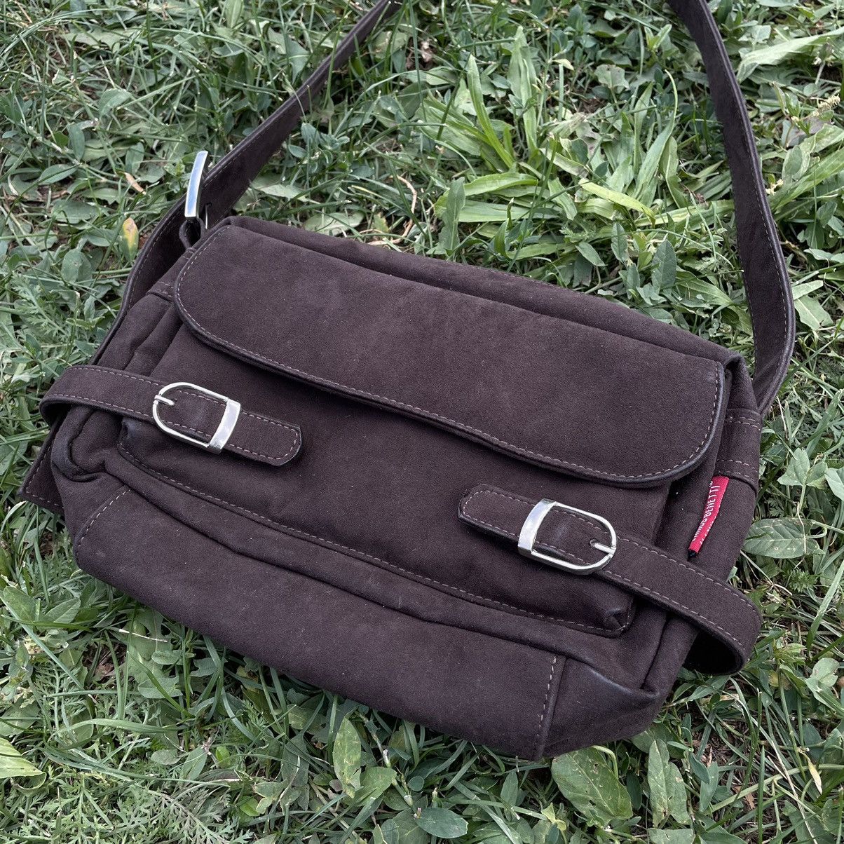 Vintage Vintage Y2K Black Canvas Crossbody Messenger Bag Wide Leg OS Size ONE SIZE - 3 Thumbnail