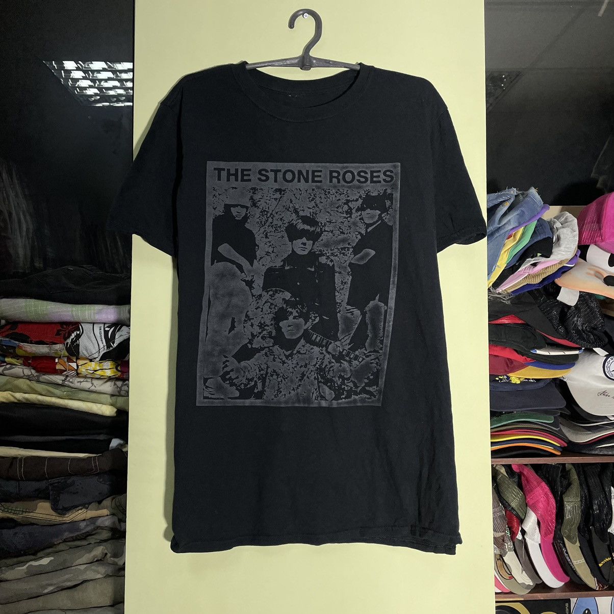 Vintage Vintage 90s Stone Roses Graphic Band Tee Grunge Black Boxy L Size US L / EU 52-54 / 3 - 2 Thumbnail