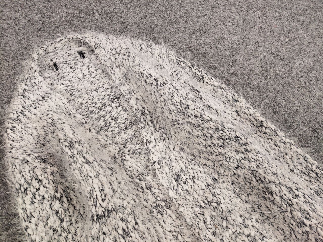 Japanese Brand Vintage 90's Japanese Cardigan Mohair Style Fuzzy Sweater Size XS / US 0-2 / IT 36-38 - 12 Thumbnail