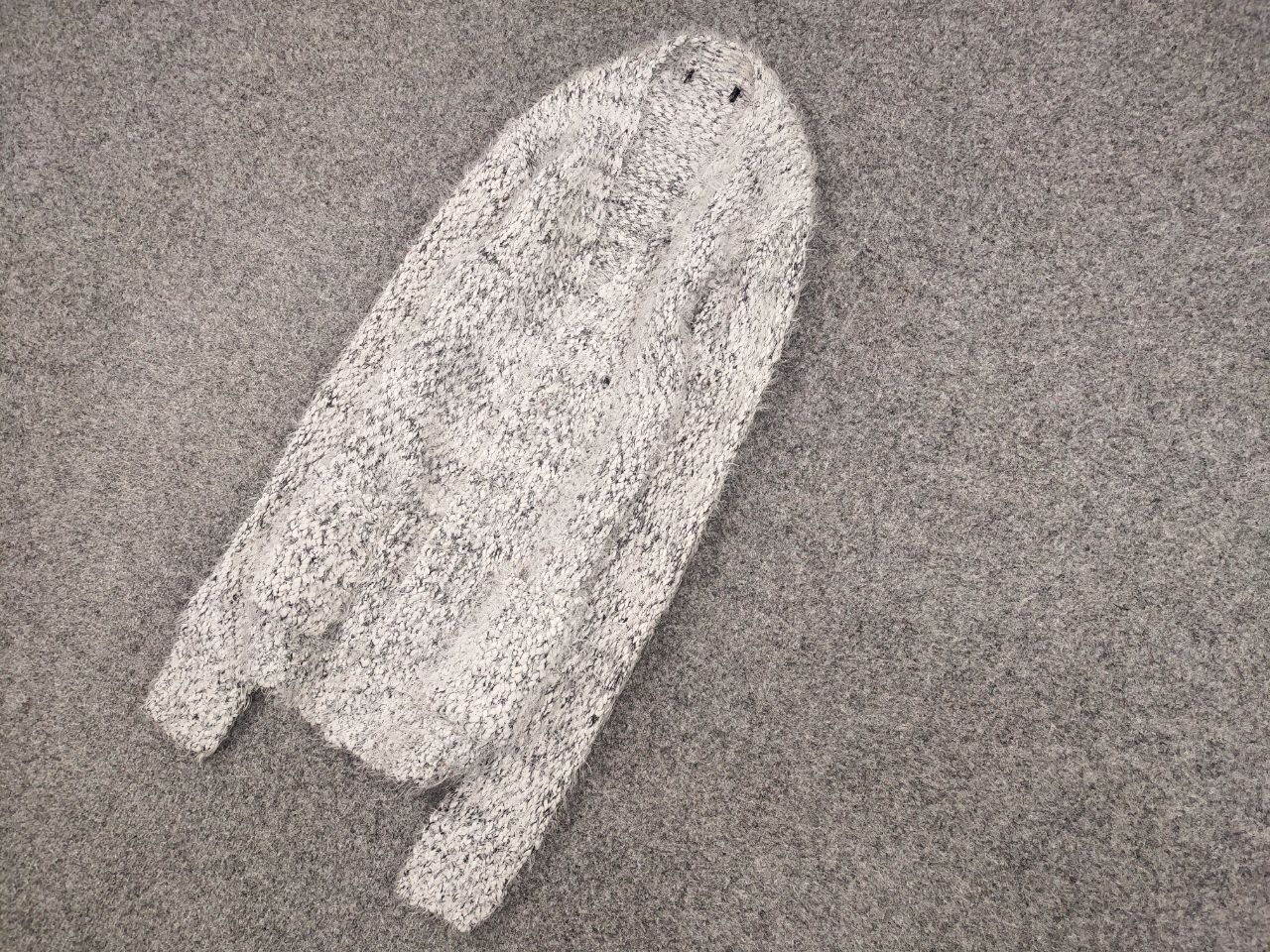Japanese Brand Vintage 90's Japanese Cardigan Mohair Style Fuzzy Sweater Size XS / US 0-2 / IT 36-38 - 3 Thumbnail