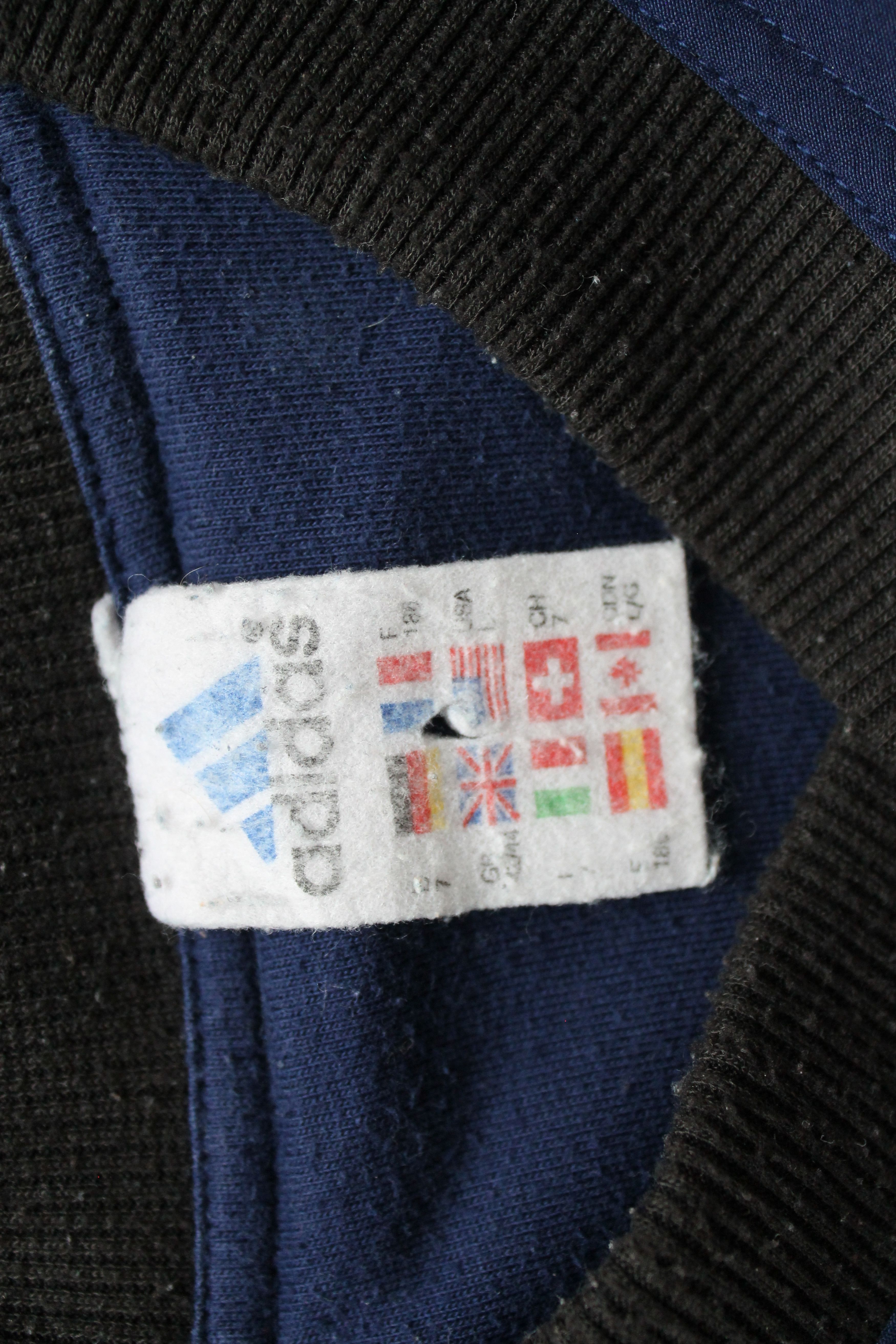 Adidas Vintage Adidas Big Logo sweatshirt Size US L / EU 52-54 / 3 - 5 Thumbnail