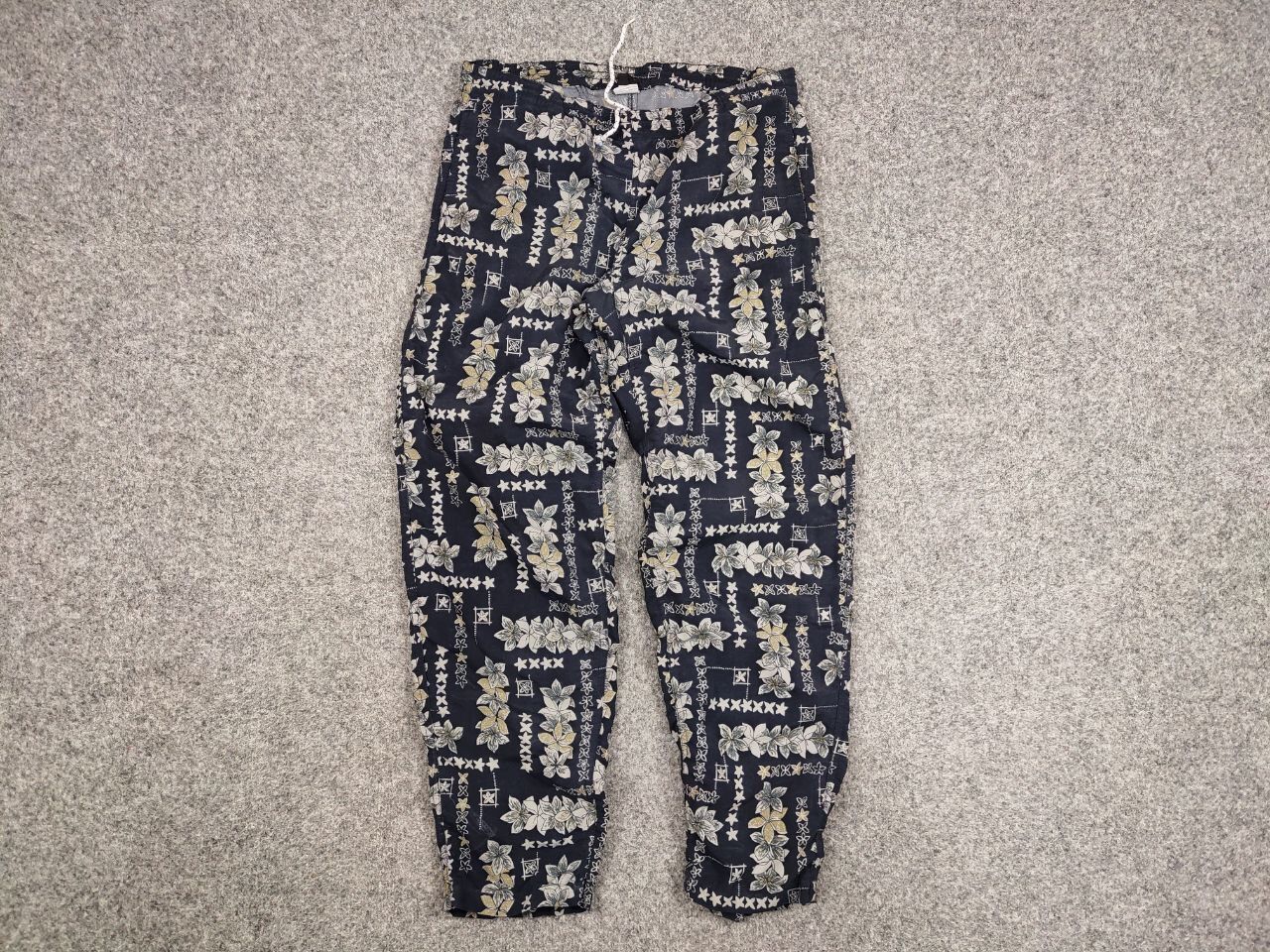 Patagonia Rare Vintage 90's Patagonia Nylon light Pants Art in logos Size US 30 / EU 46 - 14 Thumbnail