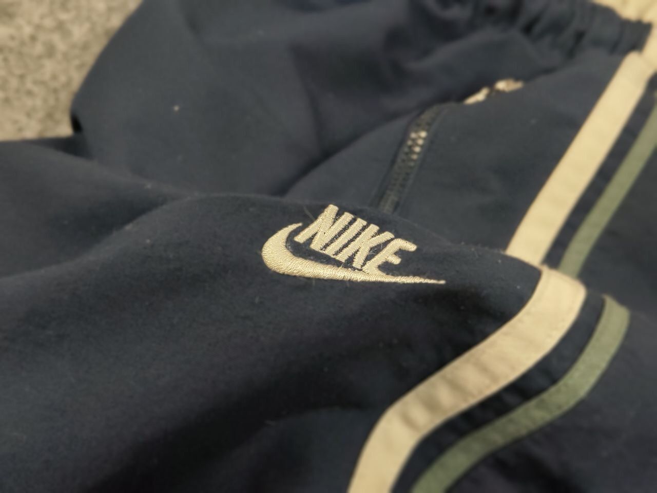 Nike Nike Track Vintage Pants Swoosh Y2K Drill Joggers Rare Size US 34 / EU 50 - 15 Thumbnail
