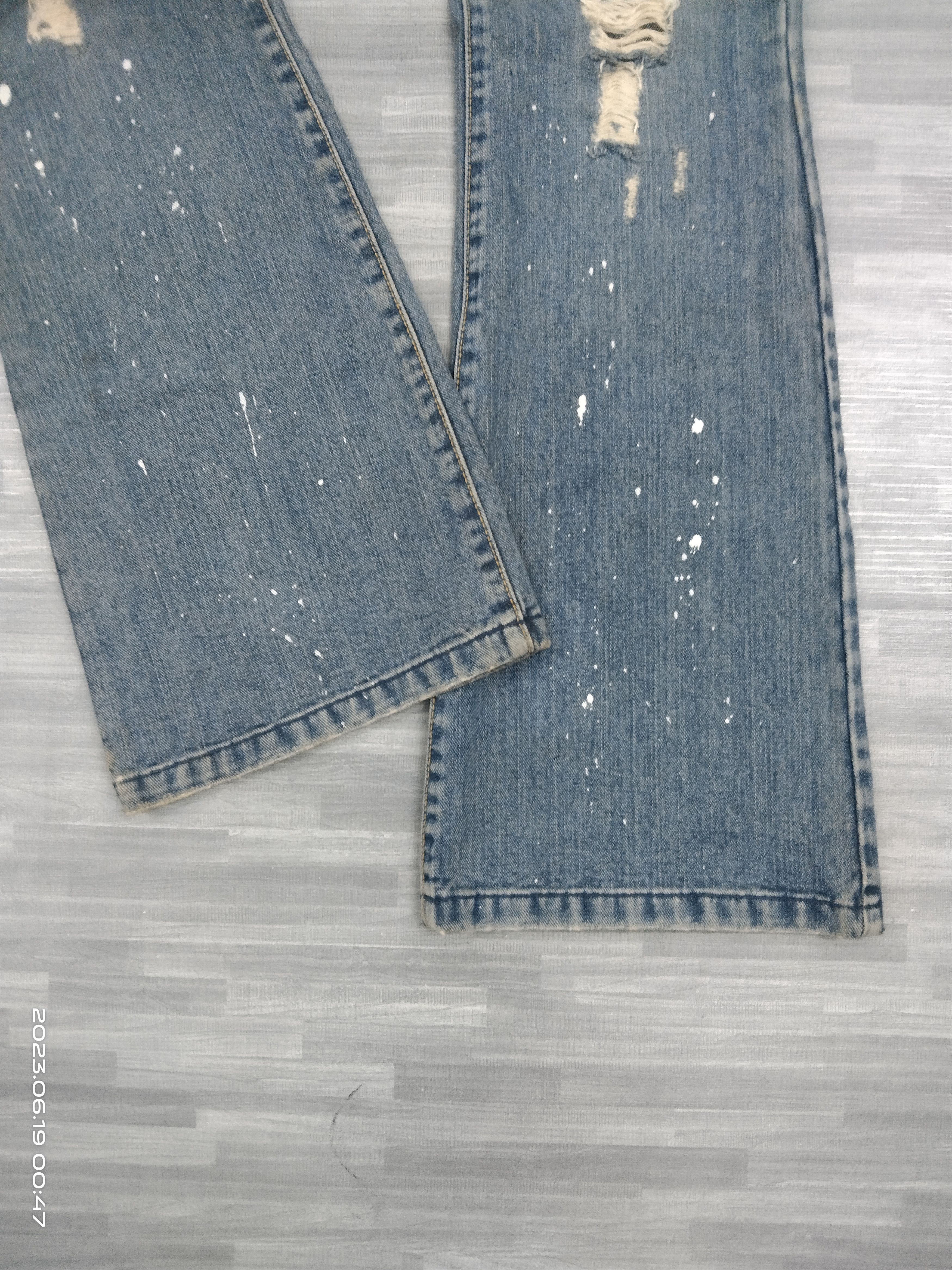 Japanese Brand FLARE SPLATTER VISUAL SICK DENIM PANTS Size US 29 - 7 Thumbnail