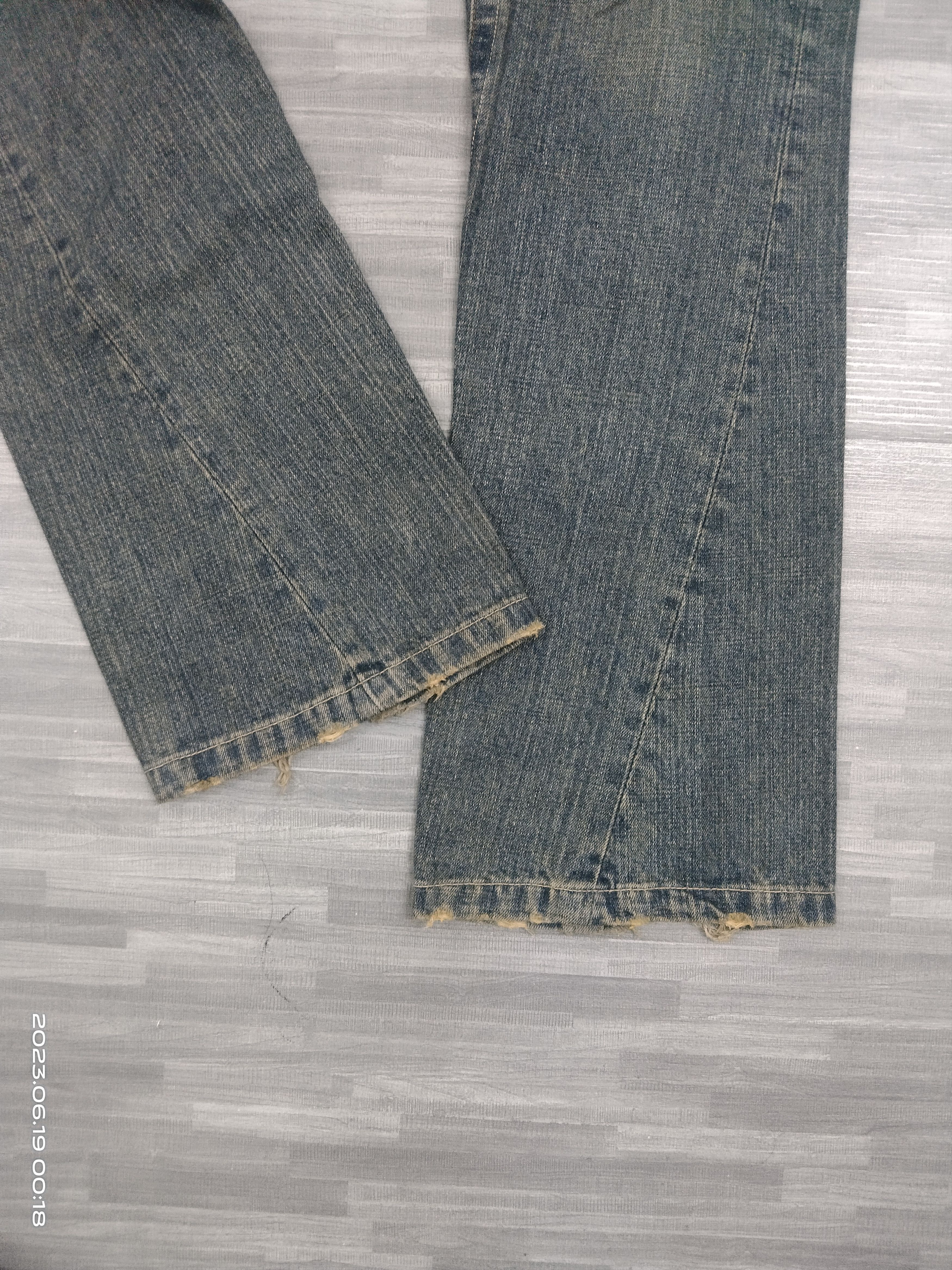 Japanese Brand FLARE TWIST RIPED MATSUMINE DENIM PANTS Size US 31 - 8 Thumbnail