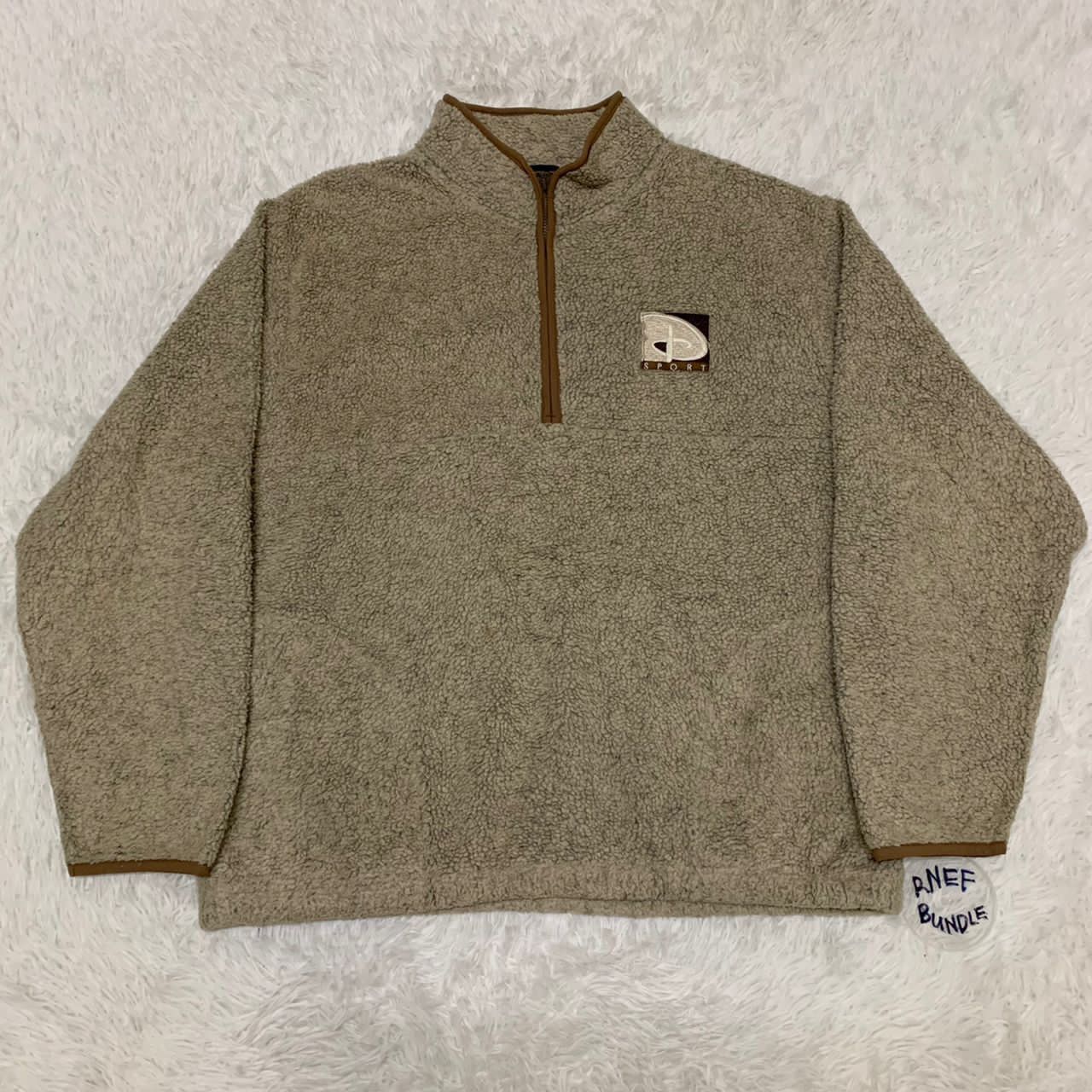Disney 🔥 STEALS 🔥 Tokyo disneyland fleece made in Japan Size US L / EU 52-54 / 3 - 1 Thumbnail