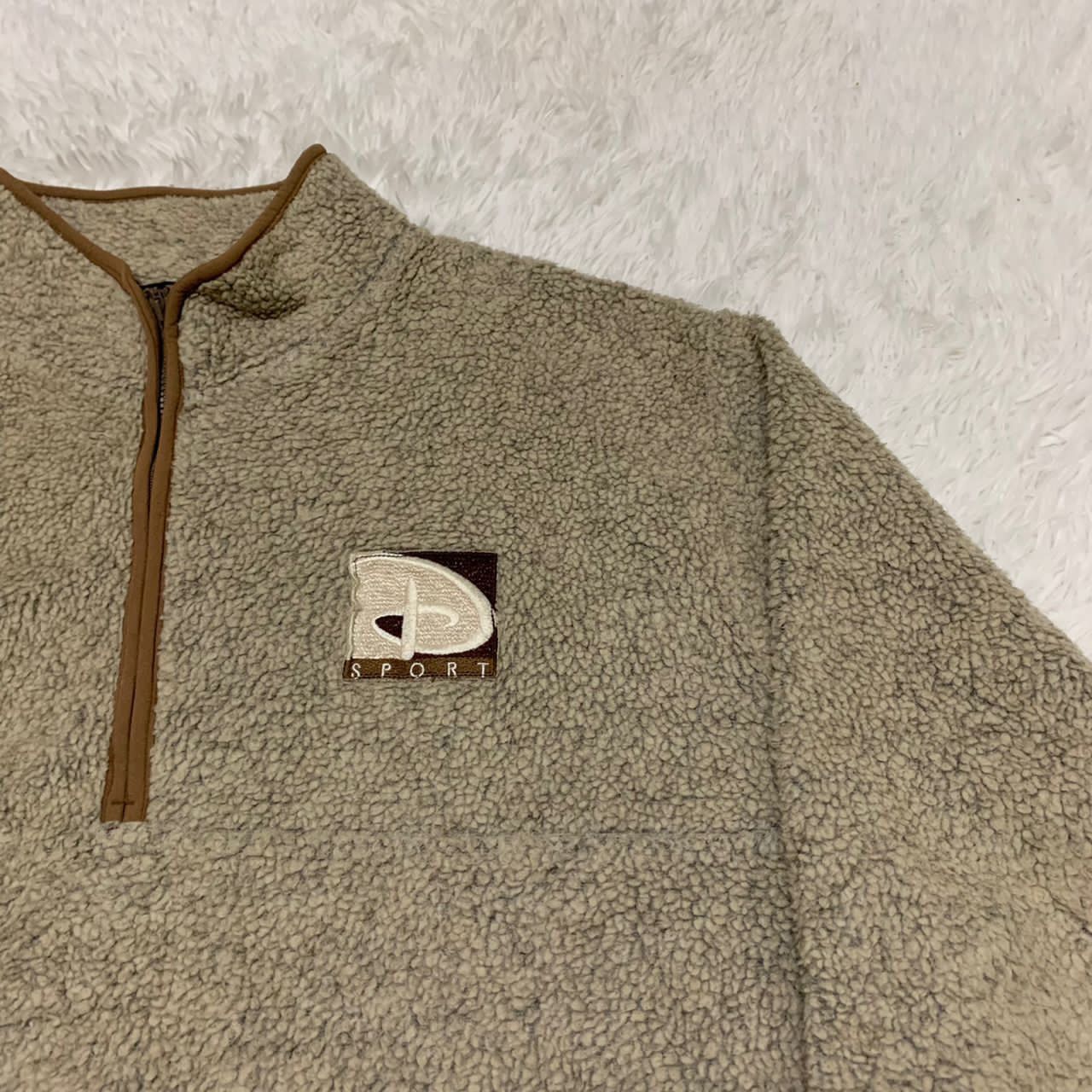 Disney 🔥 STEALS 🔥 Tokyo disneyland fleece made in Japan Size US L / EU 52-54 / 3 - 6 Thumbnail