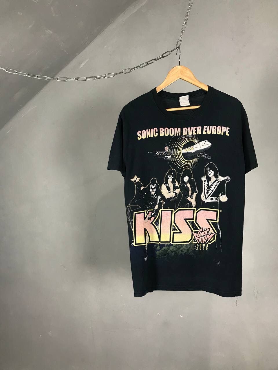 Band Tees × KISS × Vintage Kiss 2010 vintage rock tour tee Size US M / EU 48-50 / 2 - 1 Thumbnail