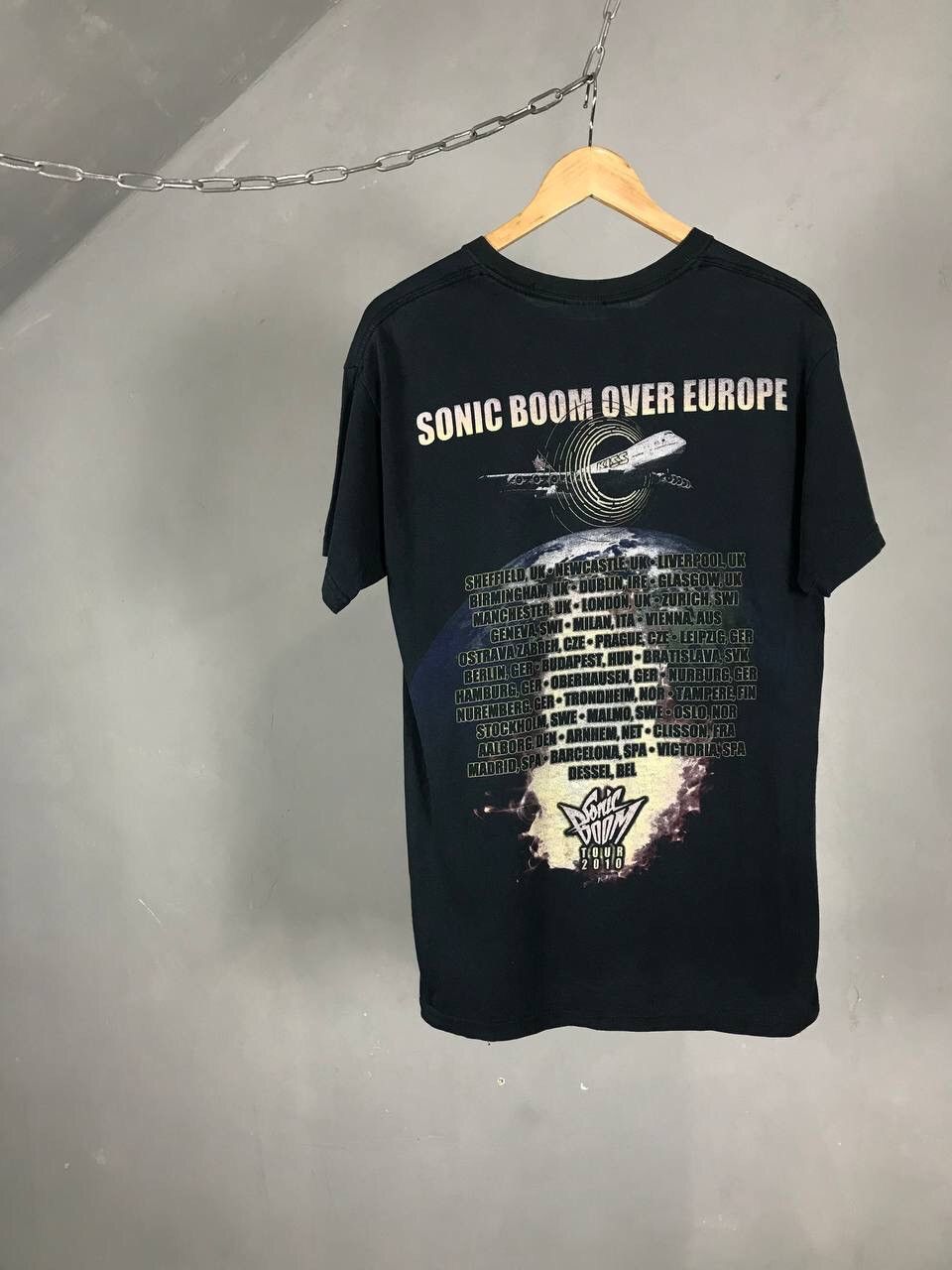 Band Tees × KISS × Vintage Kiss 2010 vintage rock tour tee Size US M / EU 48-50 / 2 - 7 Thumbnail