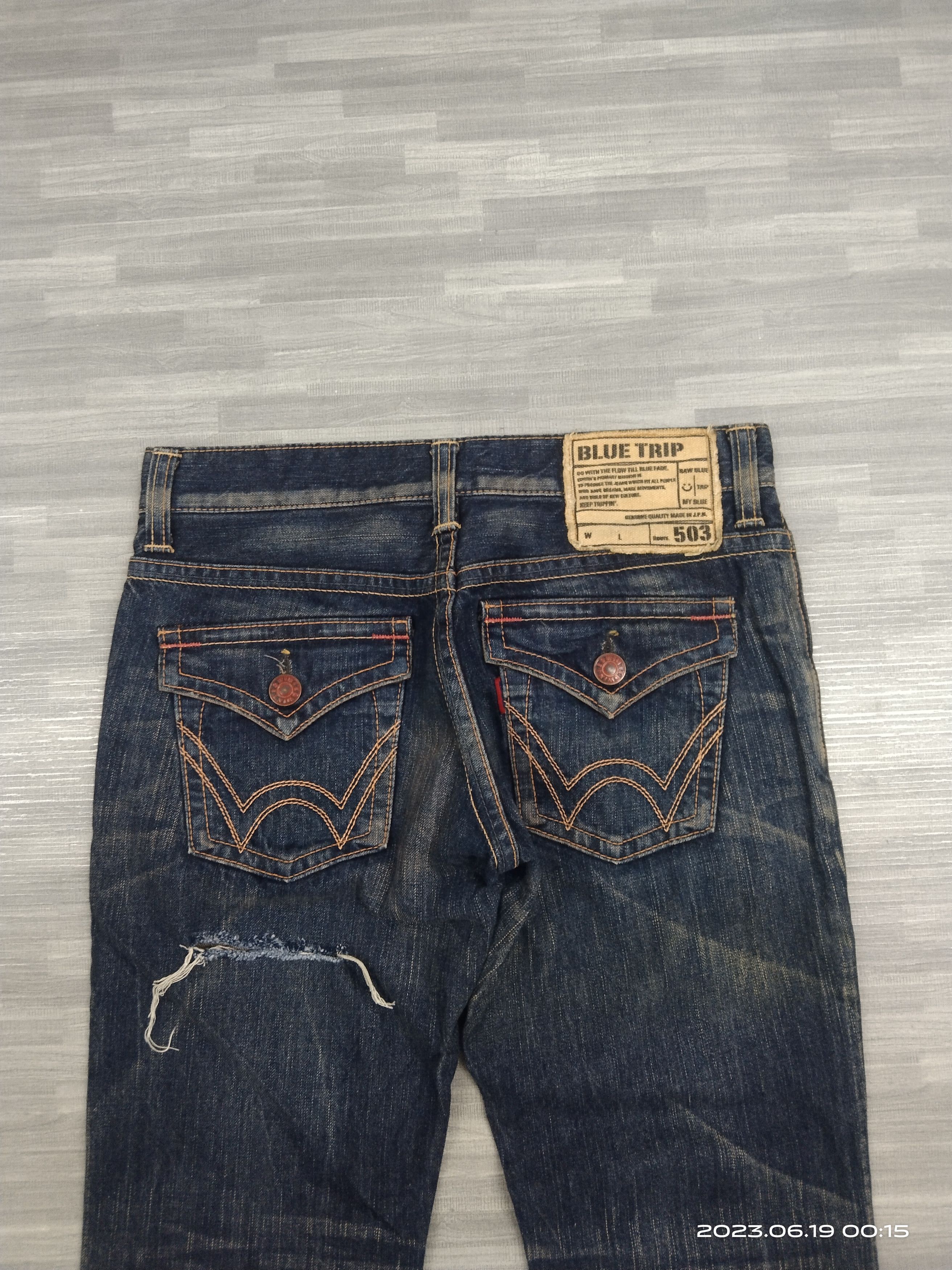 Vintage FLARE RIPED BLUE TRIP DENIM PANTS Size US 29 - 5 Thumbnail