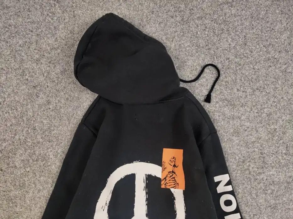 Vintage Vintage Y2K Religion London Anarchy Logo Black Hoodie Size US M / EU 48-50 / 2 - 3 Thumbnail