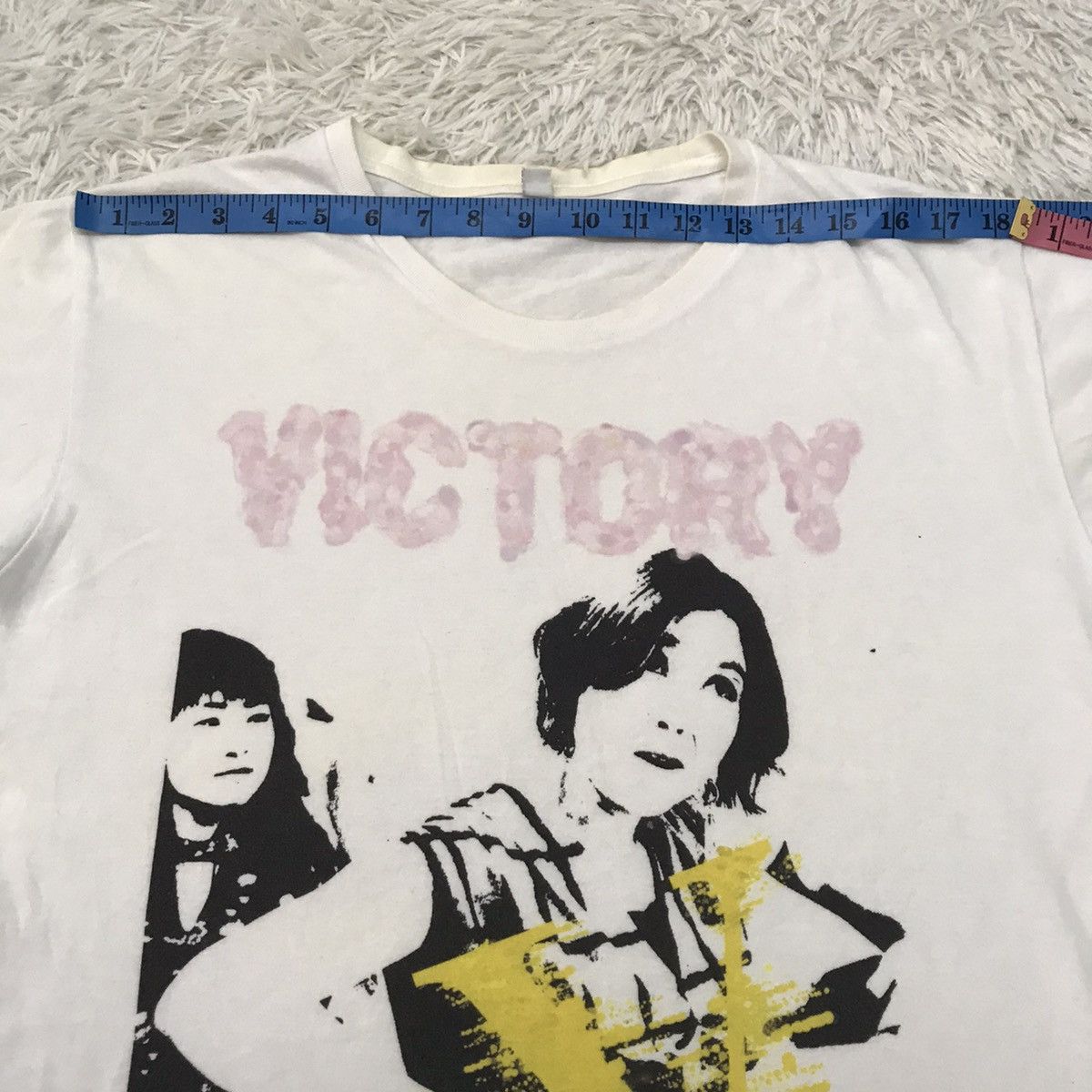Uniqlo Uniqlo victory tshirt Size US M / EU 48-50 / 2 - 8 Thumbnail