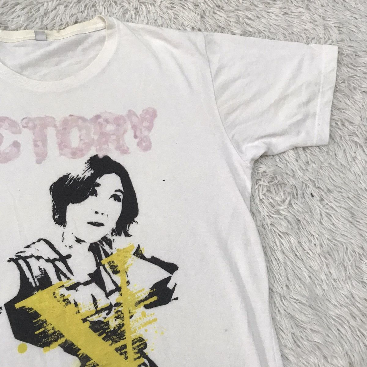 Uniqlo Uniqlo victory tshirt Size US M / EU 48-50 / 2 - 5 Thumbnail