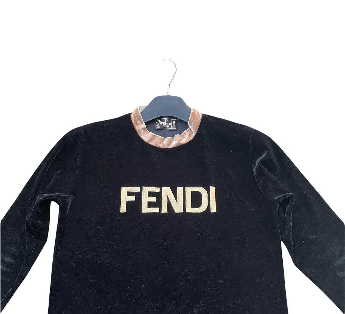 Fendi Vintage Fendi Velvet Spellout Size XS / US 0-2 / IT 36-38 - 3 Thumbnail