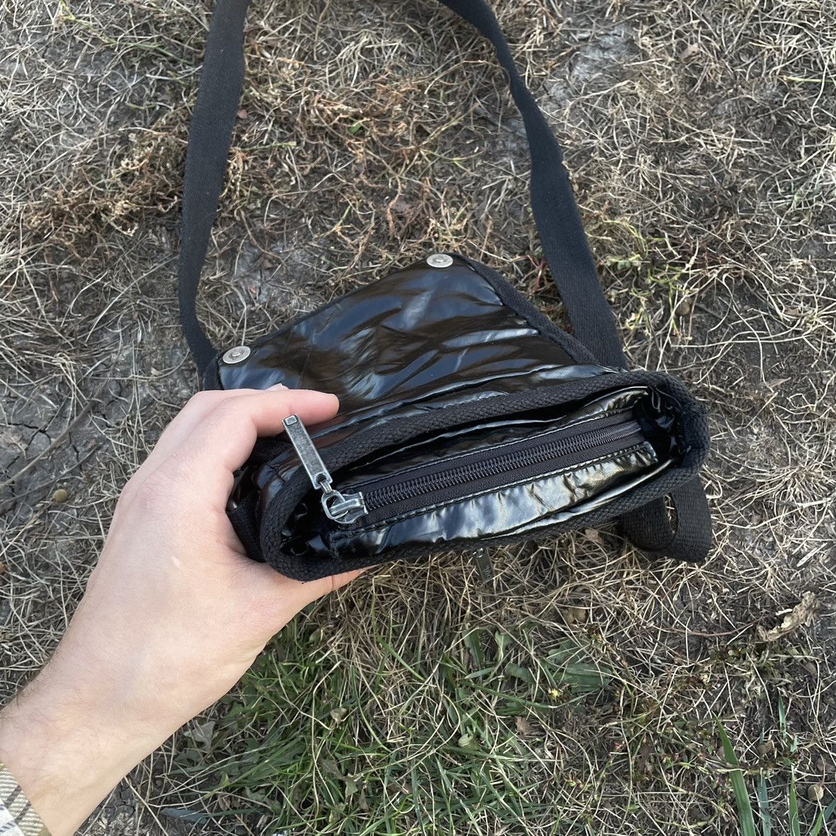 Vintage Vintage Y2K Faded Crossbody Bag Skate Streetwear Relaxed OS Size ONE SIZE - 6 Thumbnail
