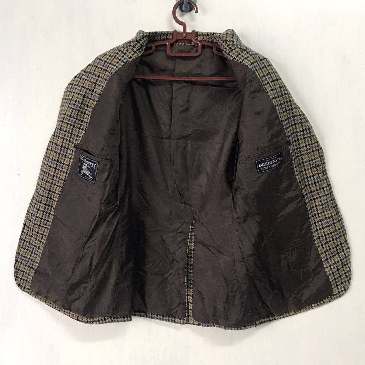 Burberry Butberrys pure cashmere jacket made in England Size US S / EU 44-46 / 1 - 15 Thumbnail