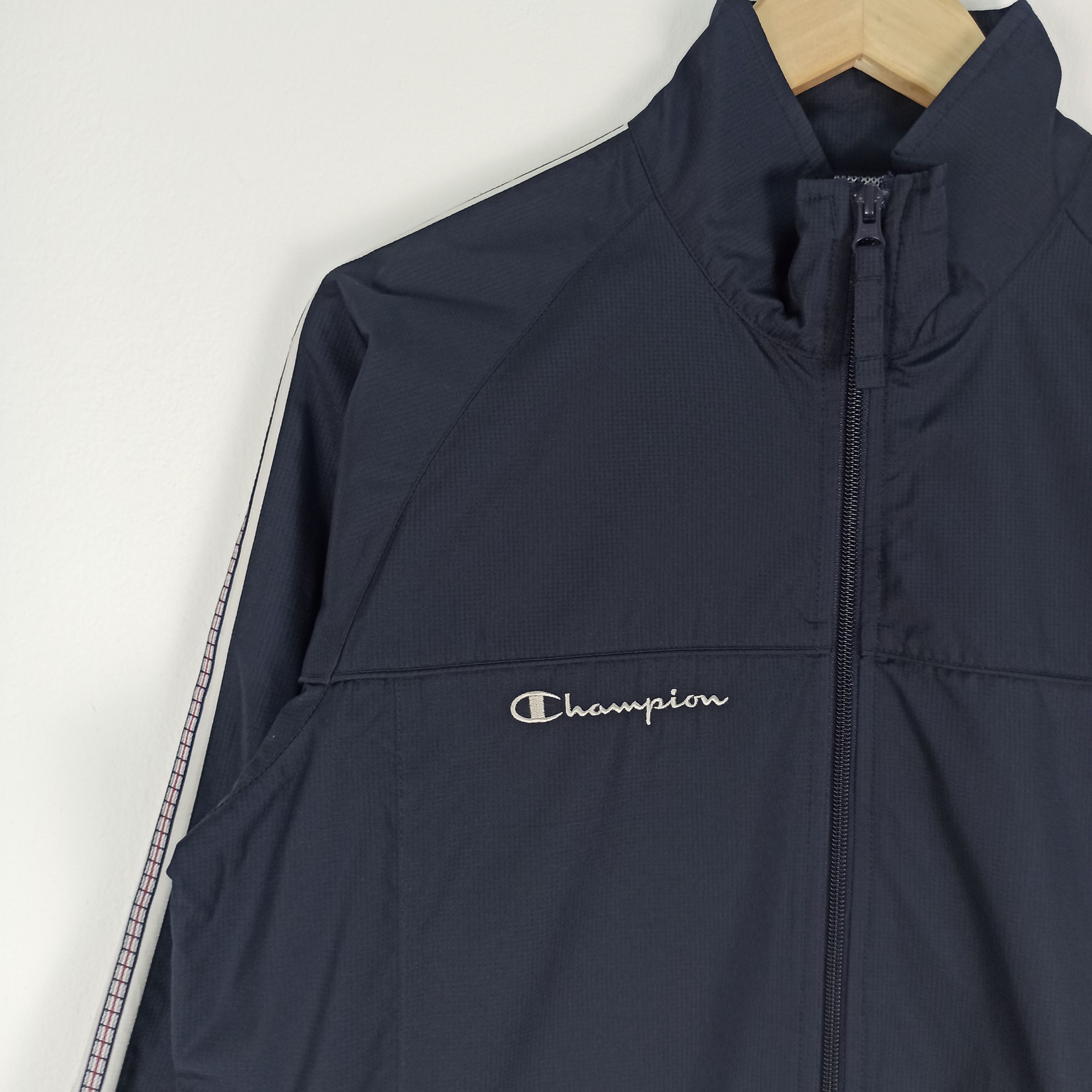 Champion 🔥Rare🔥 Champion Windbreaker Jacket Side Tape Size US S / EU 44-46 / 1 - 2 Thumbnail
