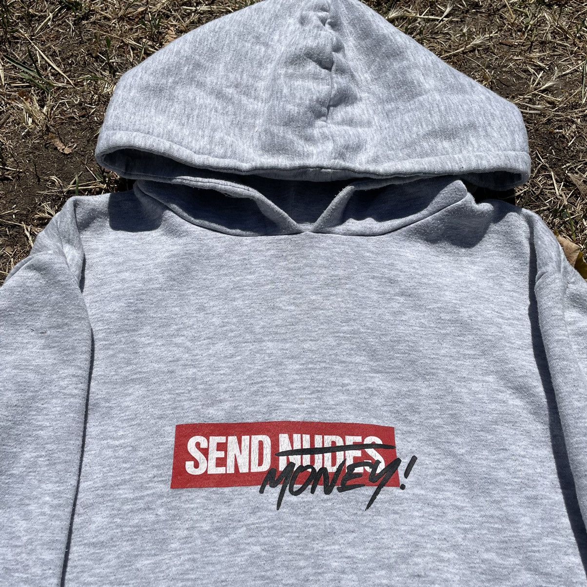 Vintage Vintage 90s Send Nudes Graphic Hoodie Oversized Grey Drip M Size US M / EU 48-50 / 2 - 5 Thumbnail