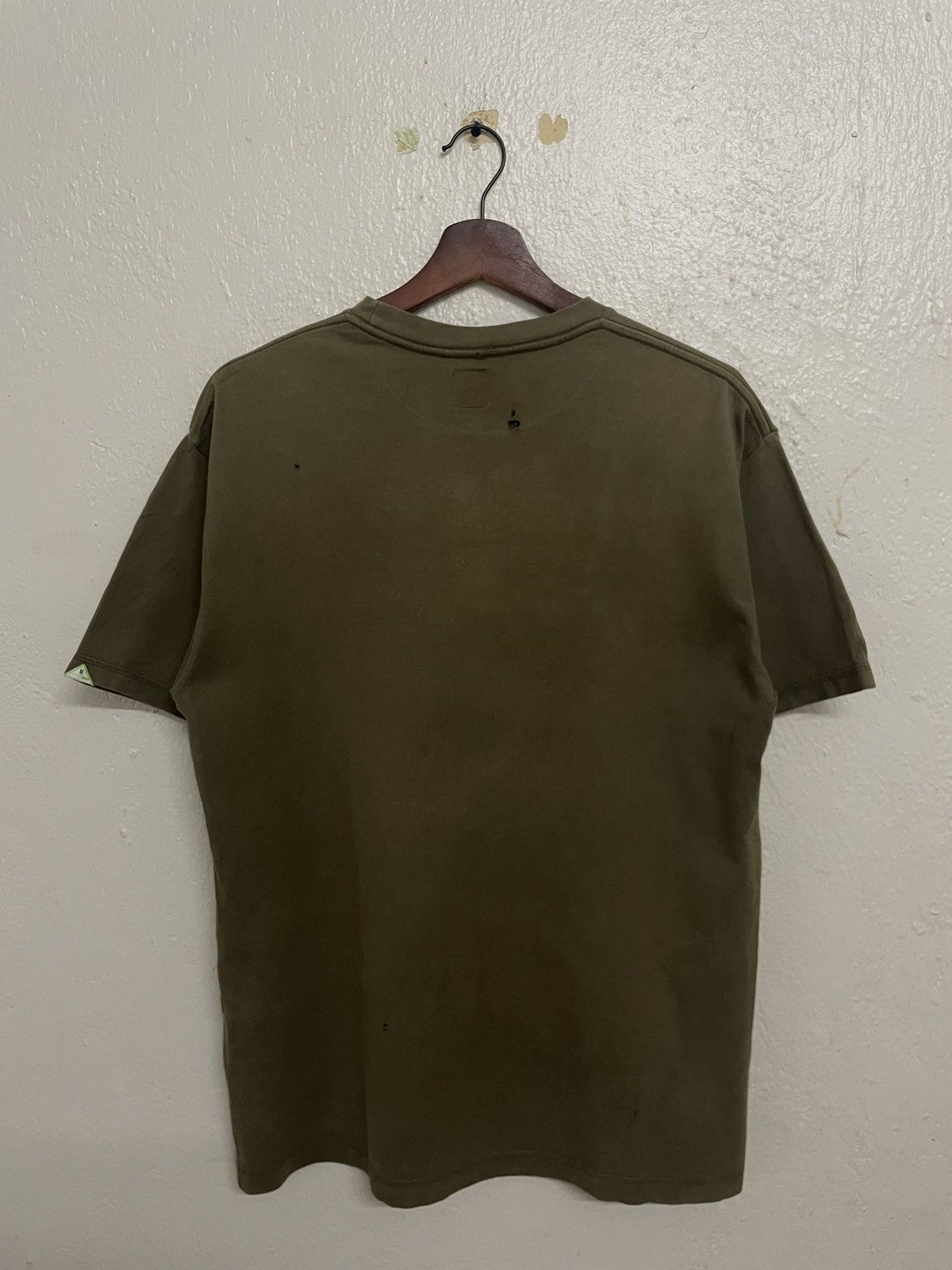 Jun Takahashi × Kaws × Undercover Vintage Kaws X Undercover Tee Size US M / EU 48-50 / 2 - 4 Thumbnail