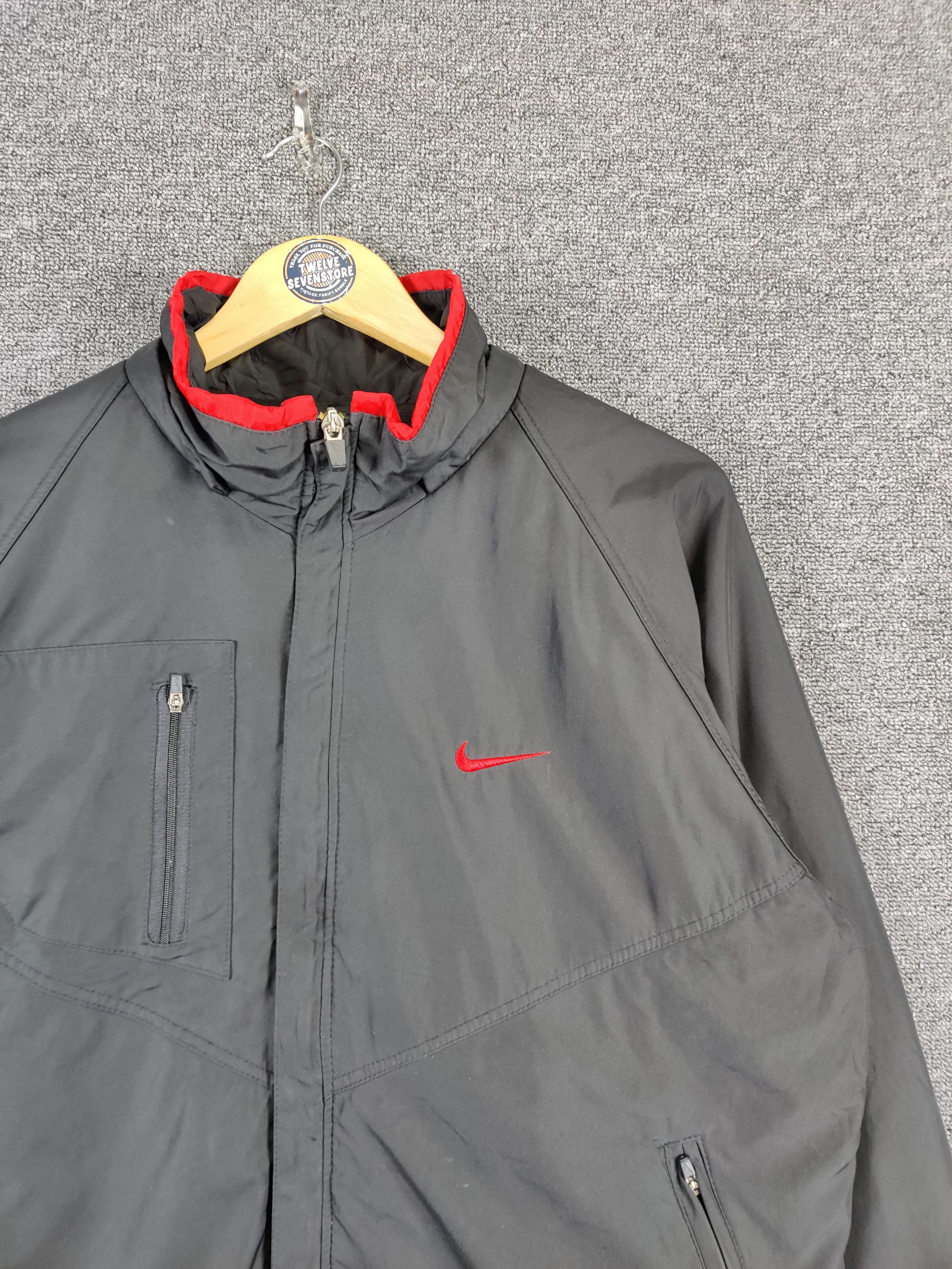 Nike Vintage Nike 90 Windbreaker Light Jacket Size US L / EU 52-54 / 3 - 4 Thumbnail