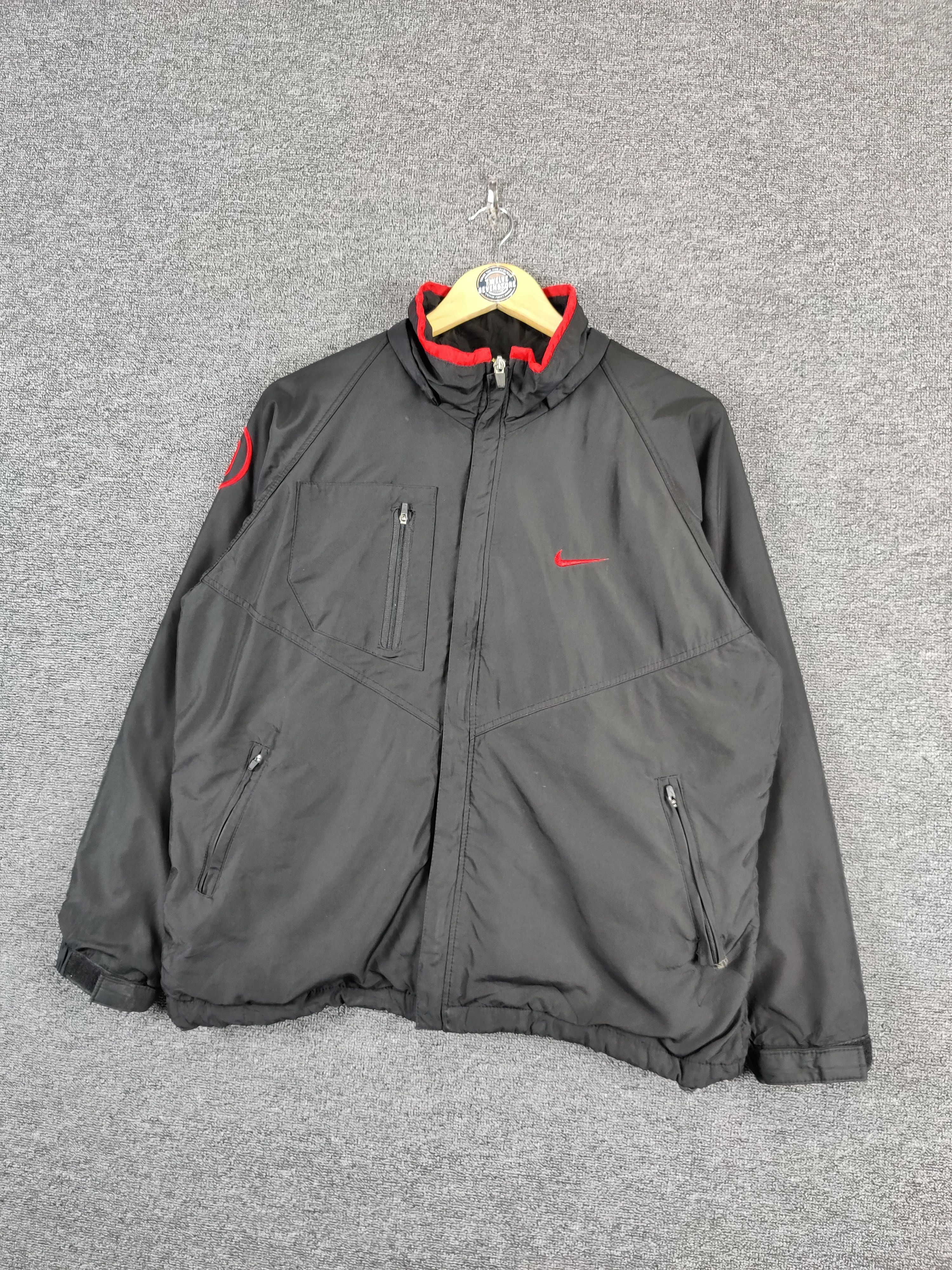Nike Vintage Nike 90 Windbreaker Light Jacket Size US L / EU 52-54 / 3 - 2 Thumbnail