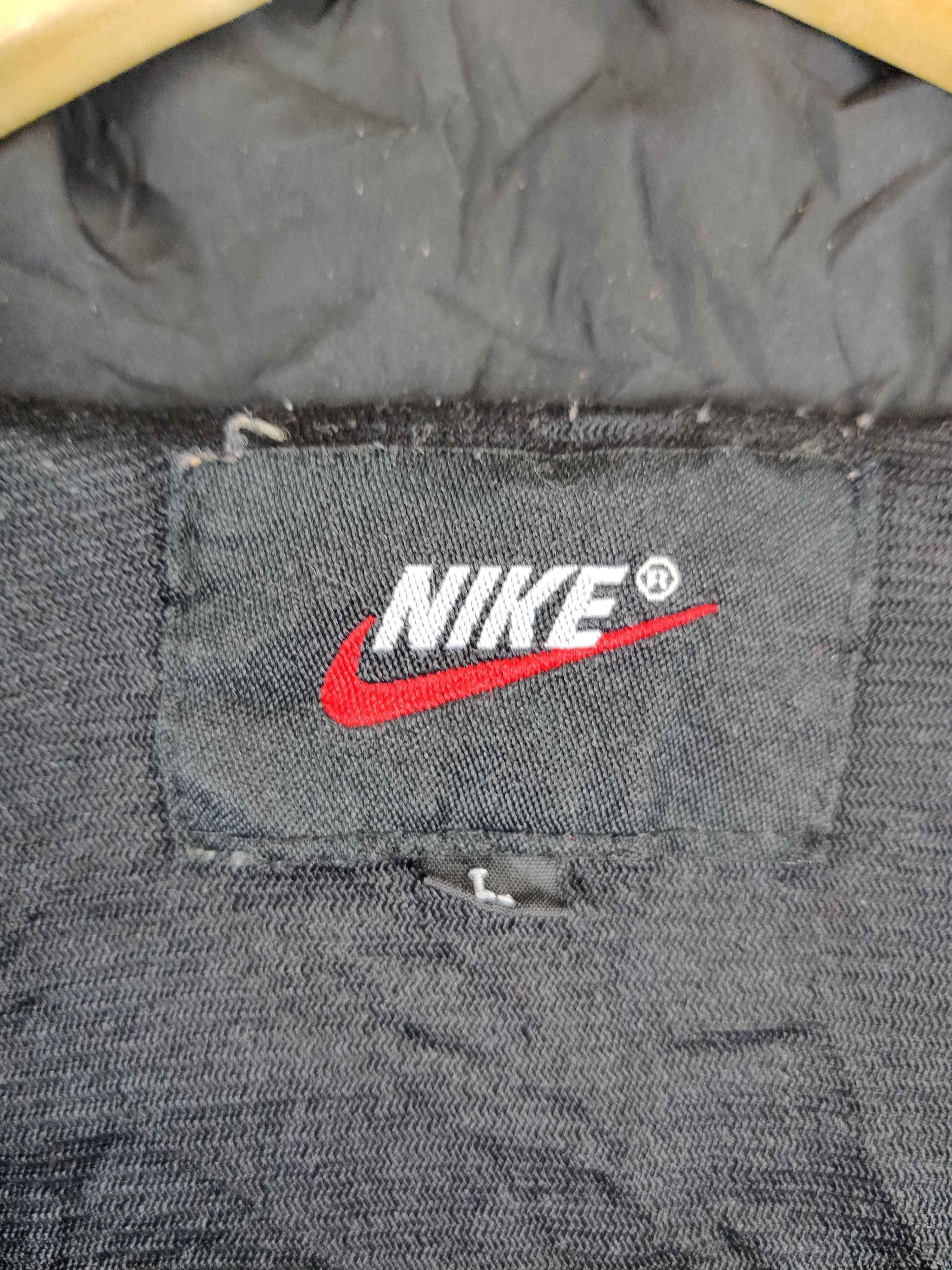 Nike Vintage Nike 90 Windbreaker Light Jacket Size US L / EU 52-54 / 3 - 9 Thumbnail