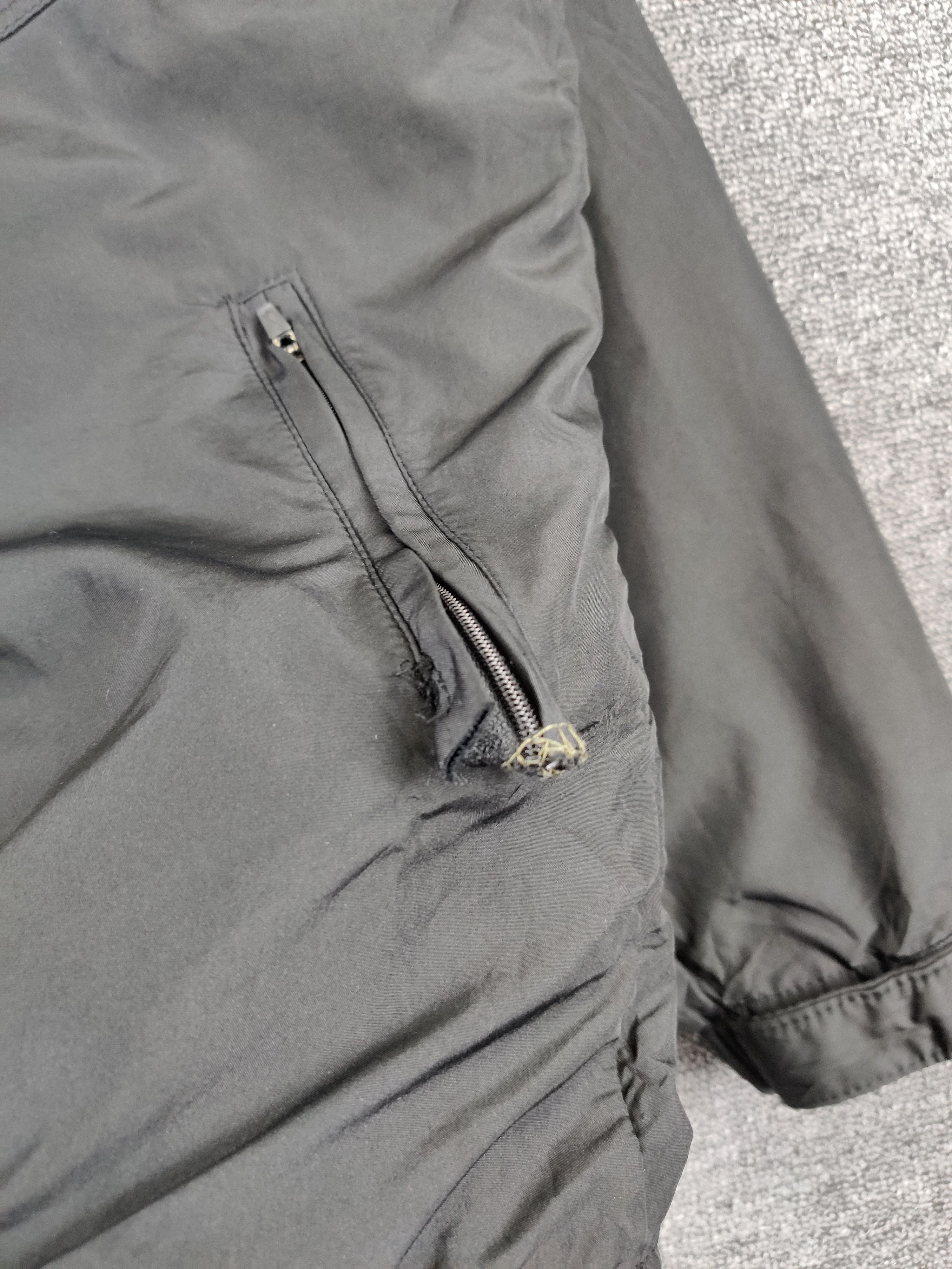Nike Vintage Nike 90 Windbreaker Light Jacket Size US L / EU 52-54 / 3 - 8 Thumbnail
