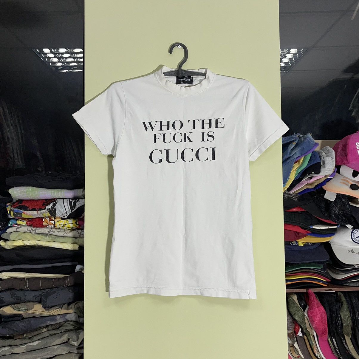 Vintage Vintage 90s Gucci Graphic Tee Streetwear Humor White Faded S Size US S / EU 44-46 / 1 - 1 Thumbnail