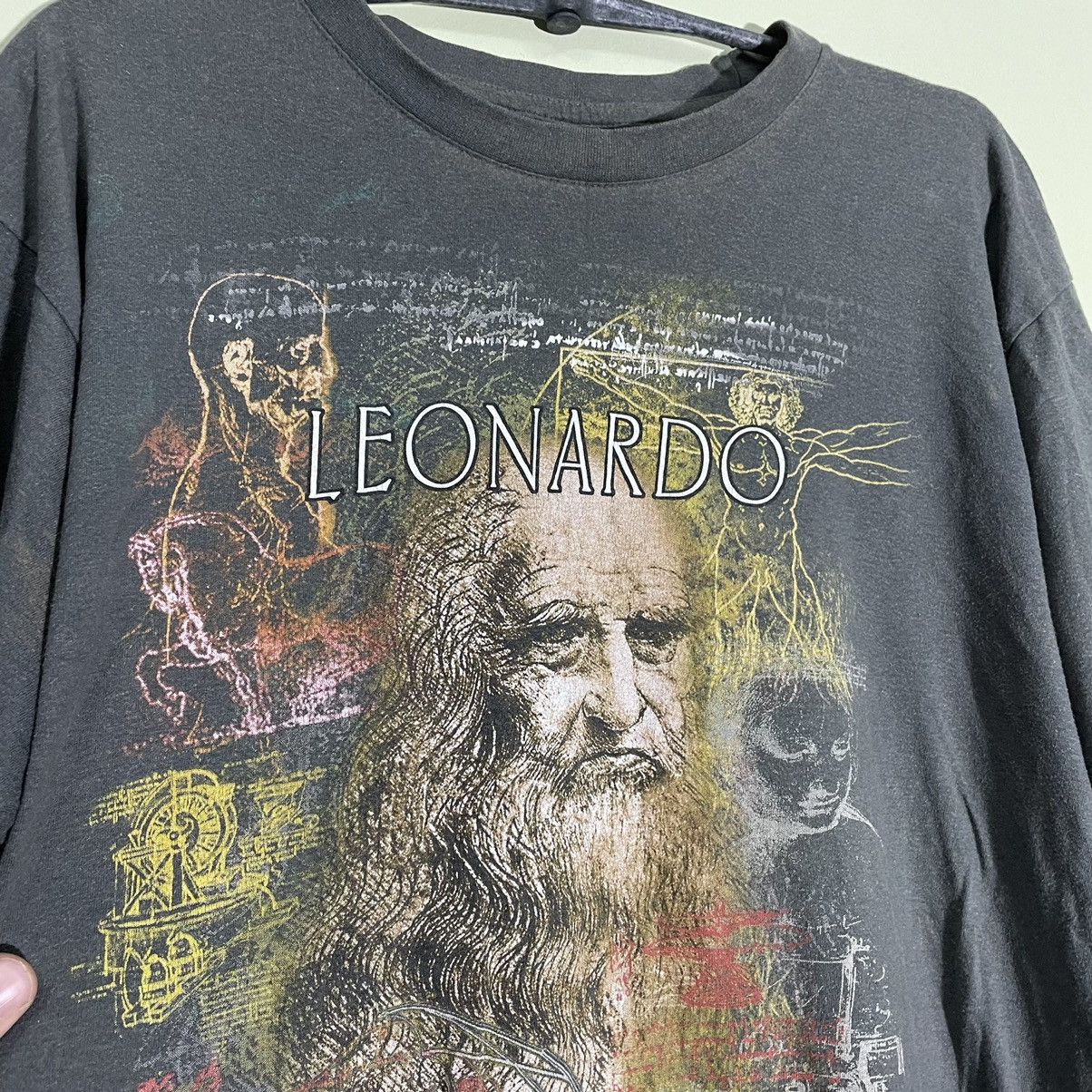 Vintage Vintage Y2K Sun Faded Graphic Art Tee Streetwear Black L Size US L / EU 52-54 / 3 - 6 Thumbnail