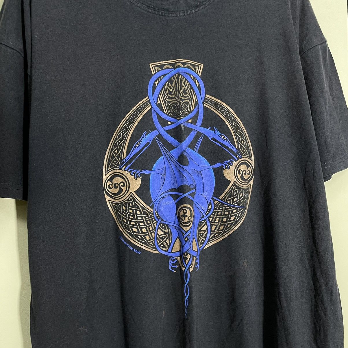 Vintage Vintage 90s Graphic Tee Dragon Skull Cross Streetwear Boxy L Size US L / EU 52-54 / 3 - 5 Thumbnail