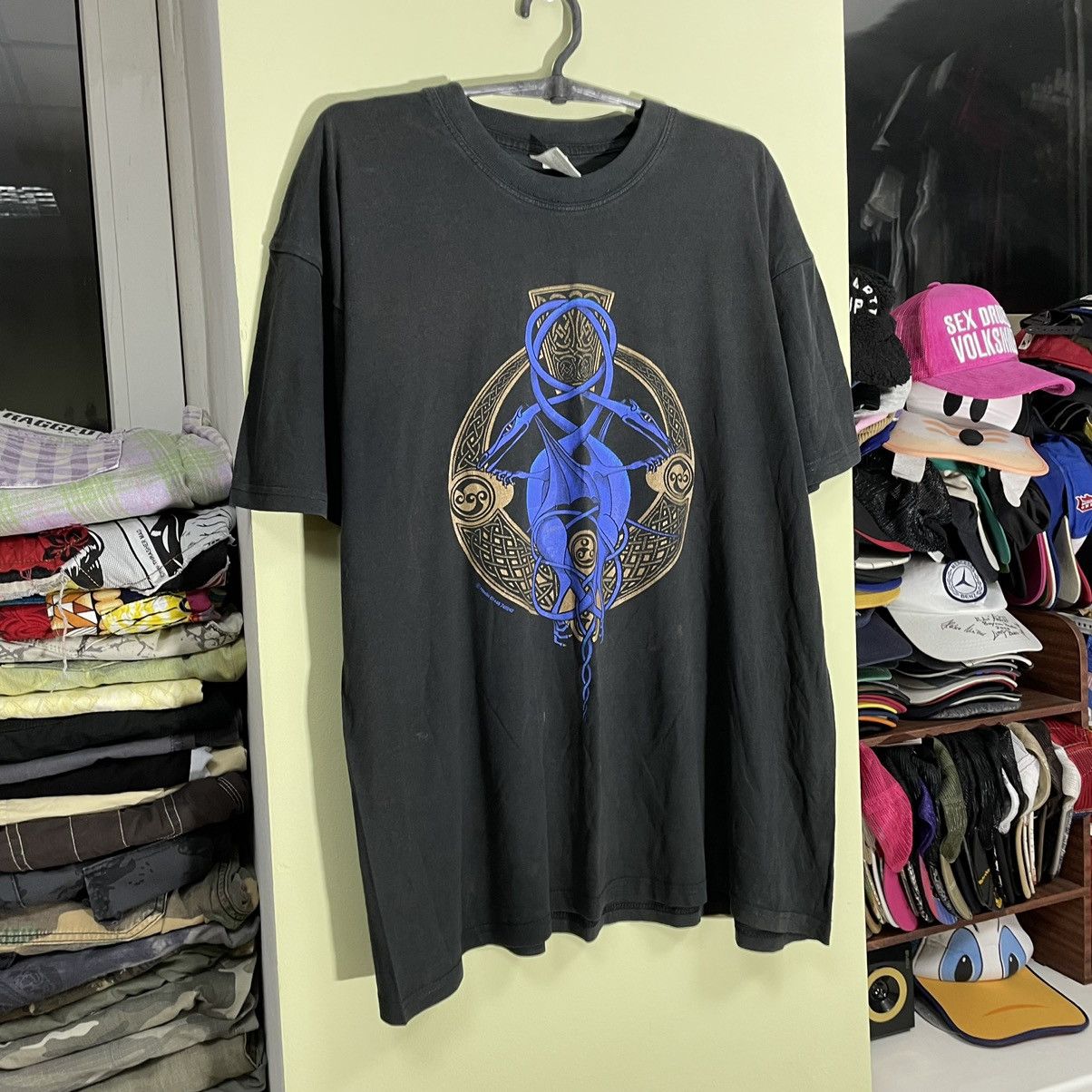 Vintage Vintage 90s Graphic Tee Dragon Skull Cross Streetwear Boxy L Size US L / EU 52-54 / 3 - 3 Thumbnail