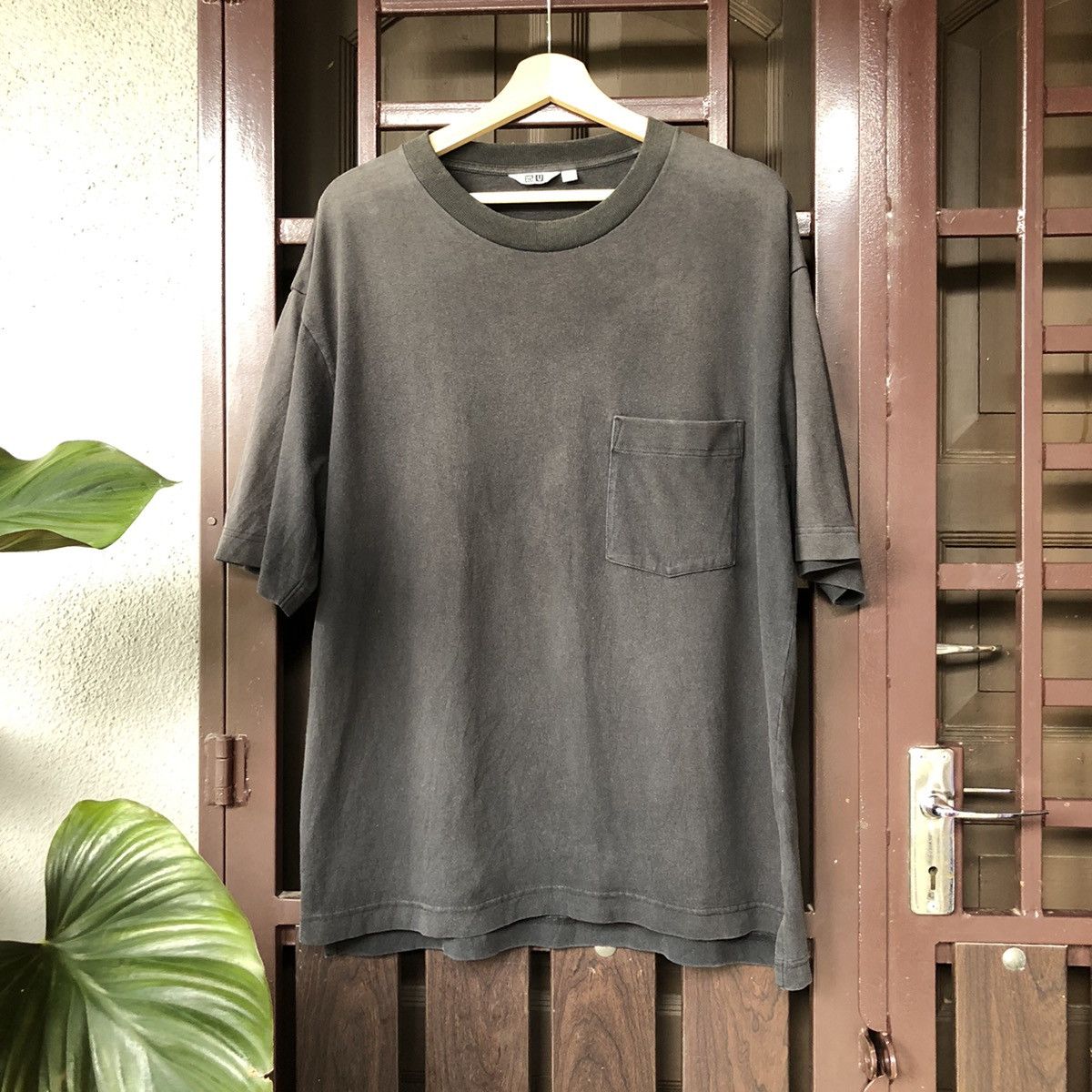 Lemaire × Uniqlo Faded Uniqlo x Lemaire Pocket Tshirt Size US L / EU 52-54 / 3 - 1 Thumbnail