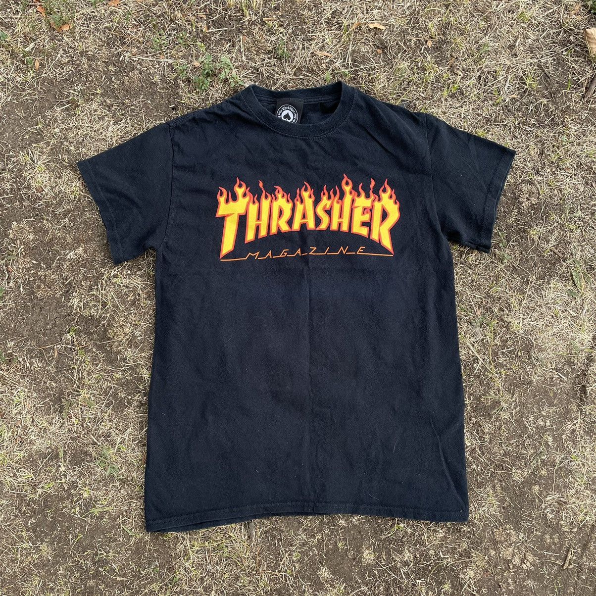 Oakley × Vintage 90s Oakley Vintage Flame Skull Logo T-shirt | Grailed
