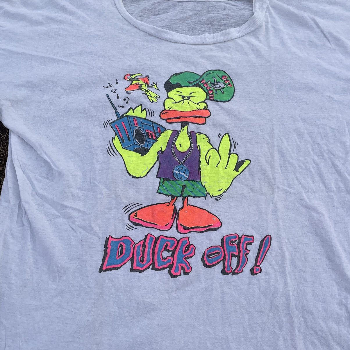 Vintage Vintage 90s Sun Faded Graphic Tee Duck Off Humor Skate L Size US L / EU 52-54 / 3 - 4 Thumbnail