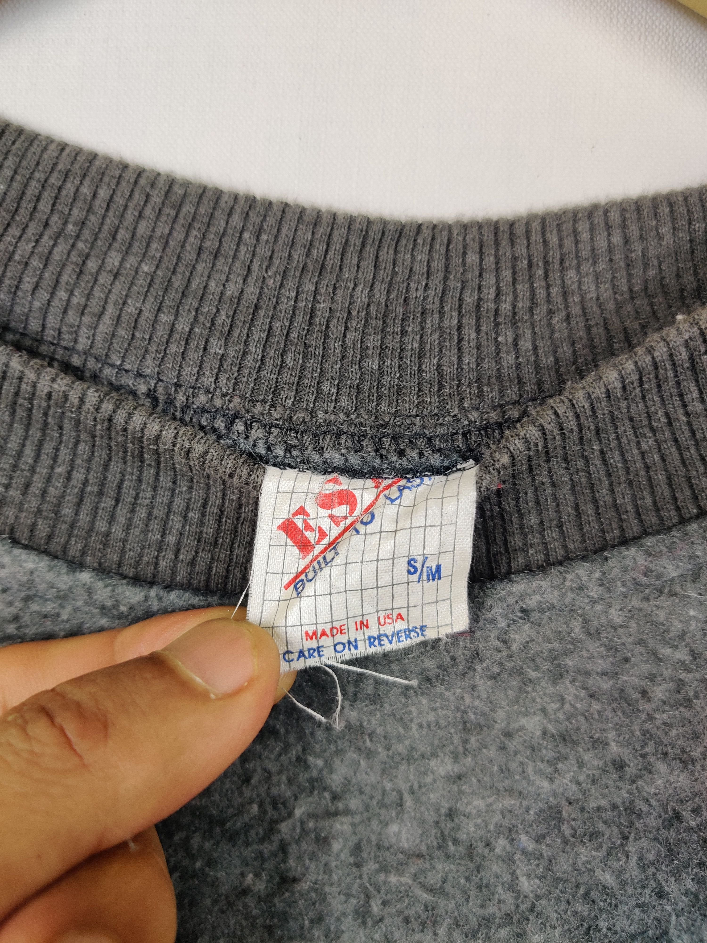 Vintage Vintage 90s Whistler Canada Crewneck Sweatshirt Size US M / EU 48-50 / 2 - 6 Thumbnail
