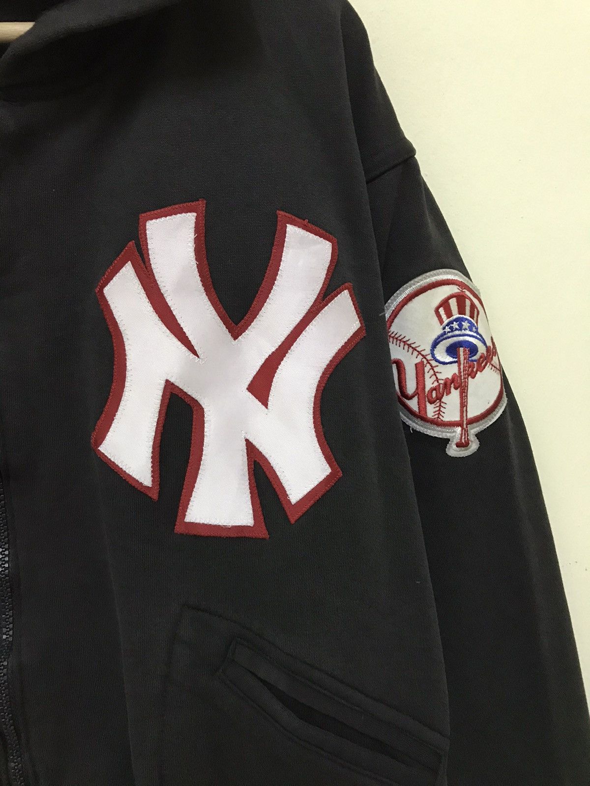 MLB × New York Yankees × Vintage Vintage MLB New York Yankees Jacket Big Logo Size US L / EU 52-54 / 3 - 5 Thumbnail