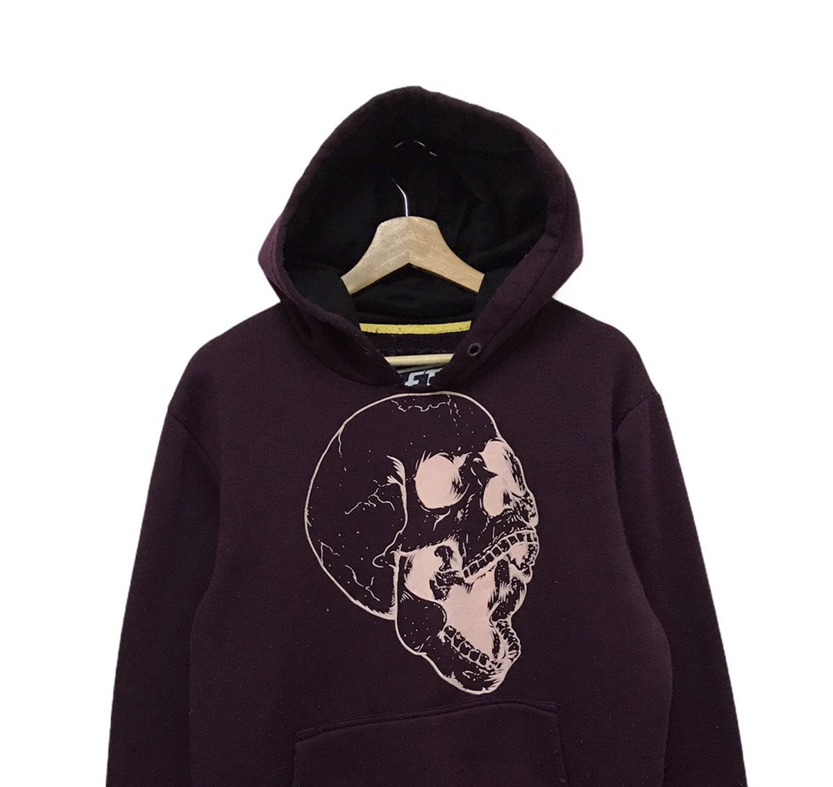 Japanese Brand Vintage Skulls Hoodie Sweatshirt Size US M / EU 48-50 / 2 - 1 Thumbnail
