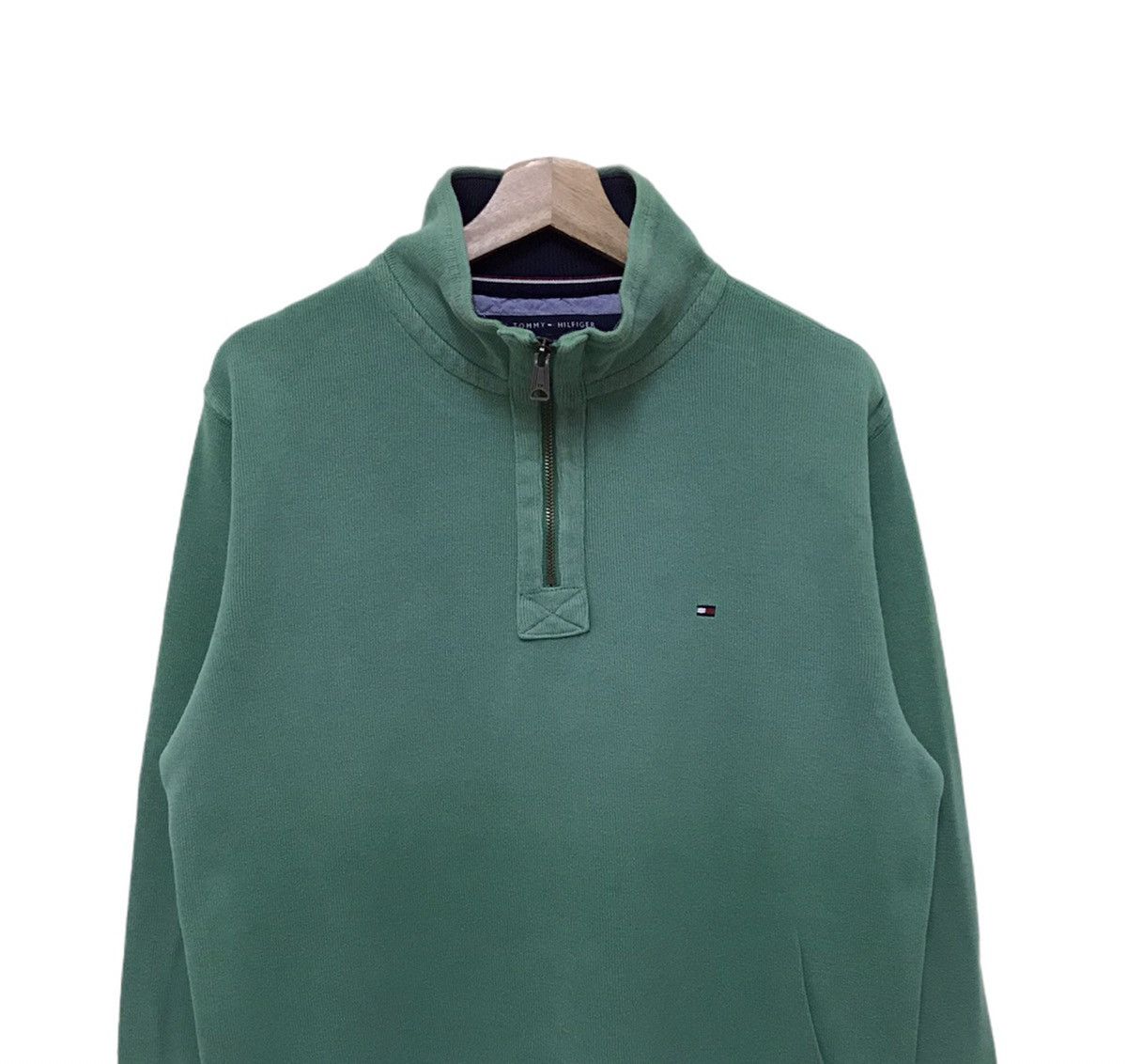 Tommy Hilfiger × Vintage Vintage Tommy Hilfiger Sweatshirt Half Zip Size US L / EU 52-54 / 3 - 2 Thumbnail
