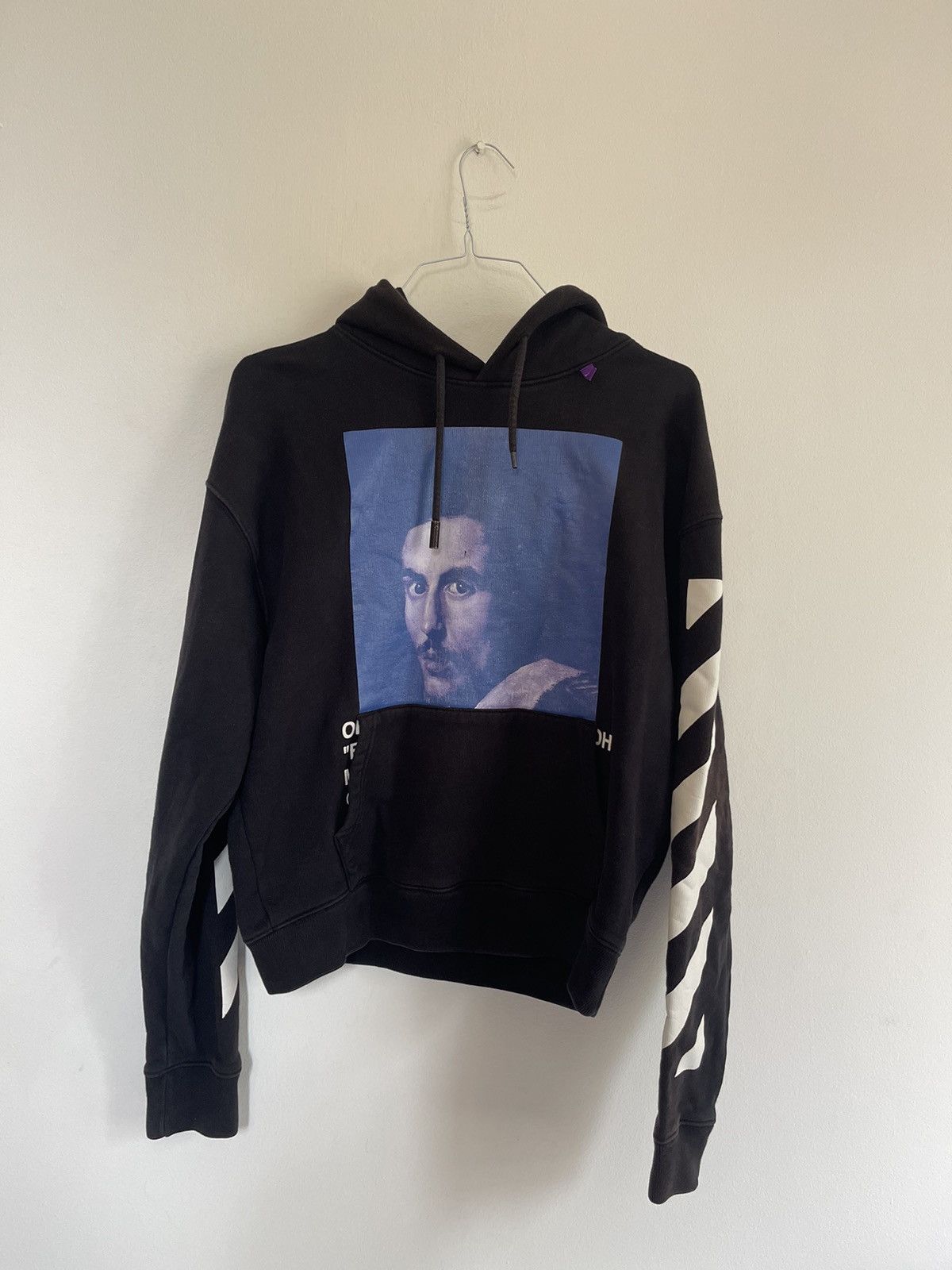 Felpa off cheap white bernini