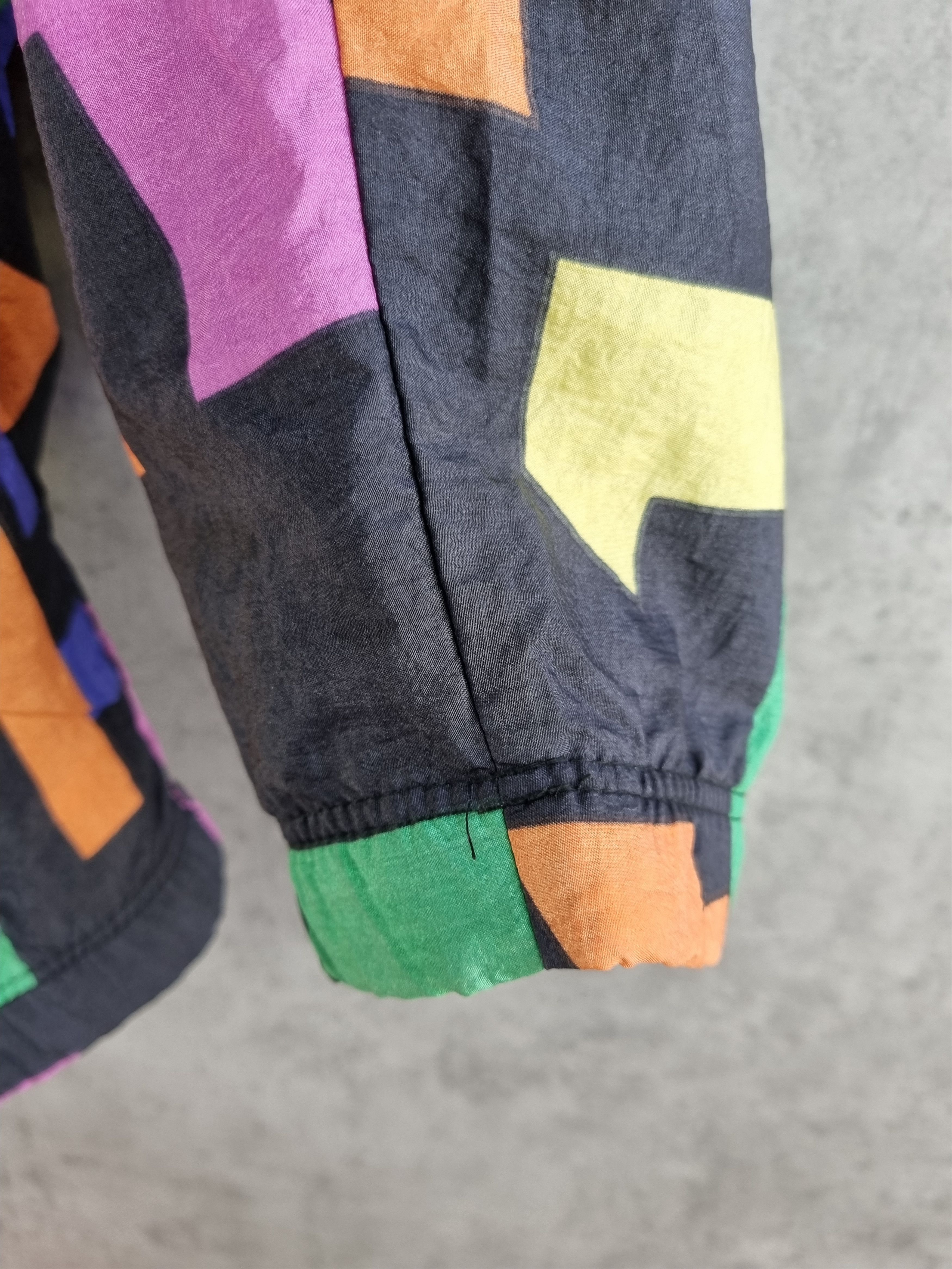 Sergio Tacchini × Vintage 90s Sergio Tacchini Vintage Abstract Pattern jacket Size US M / EU 48-50 / 2 - 15 Thumbnail