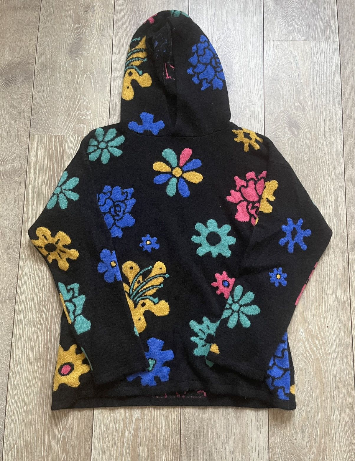 image of The Elder Statesman Cashmere Hoodie in Flower Black, Men's (Size Large)